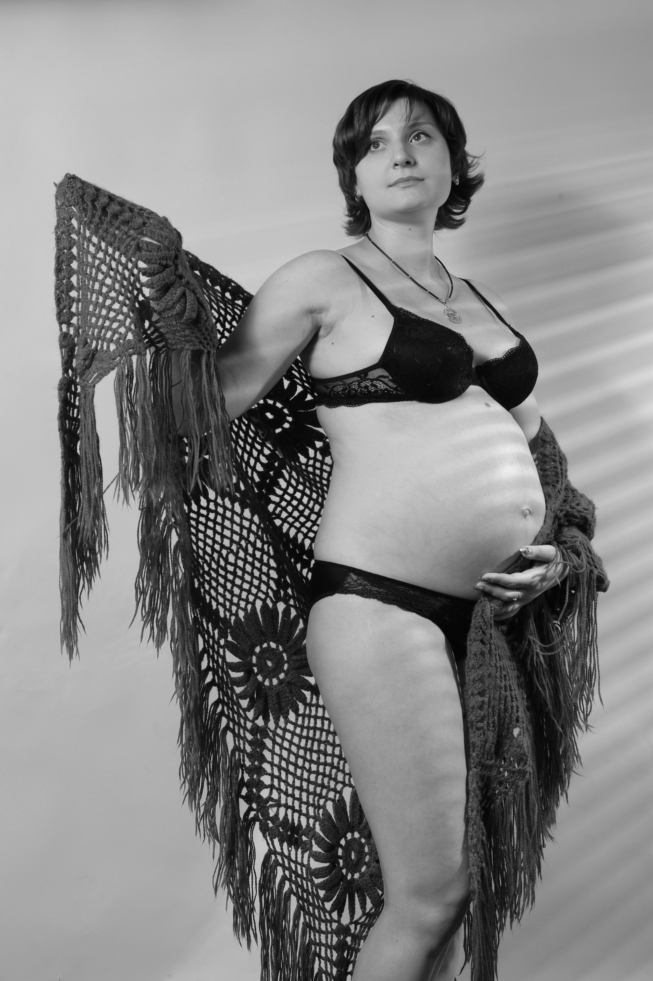 Фотосессия во время беременности от студии Love Story. Максим Матвийченко и Виктория Басова профессионалы своего дела