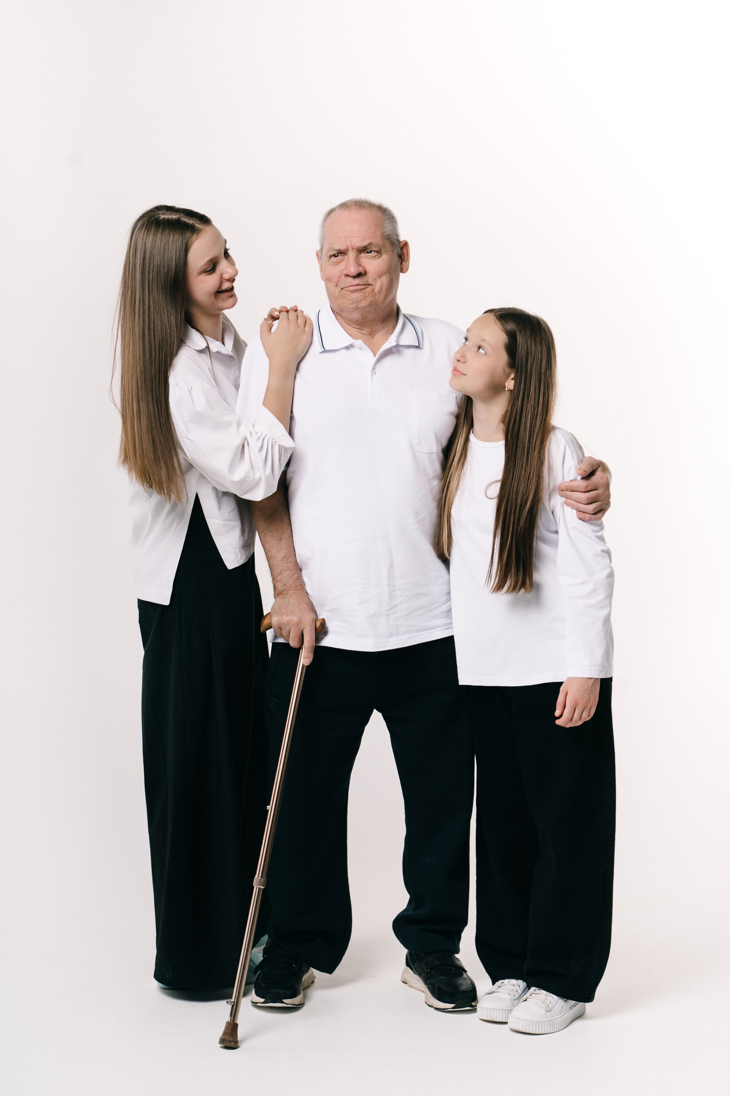 Студийная семейная фотосессия. Фотограф Сергей Логинов