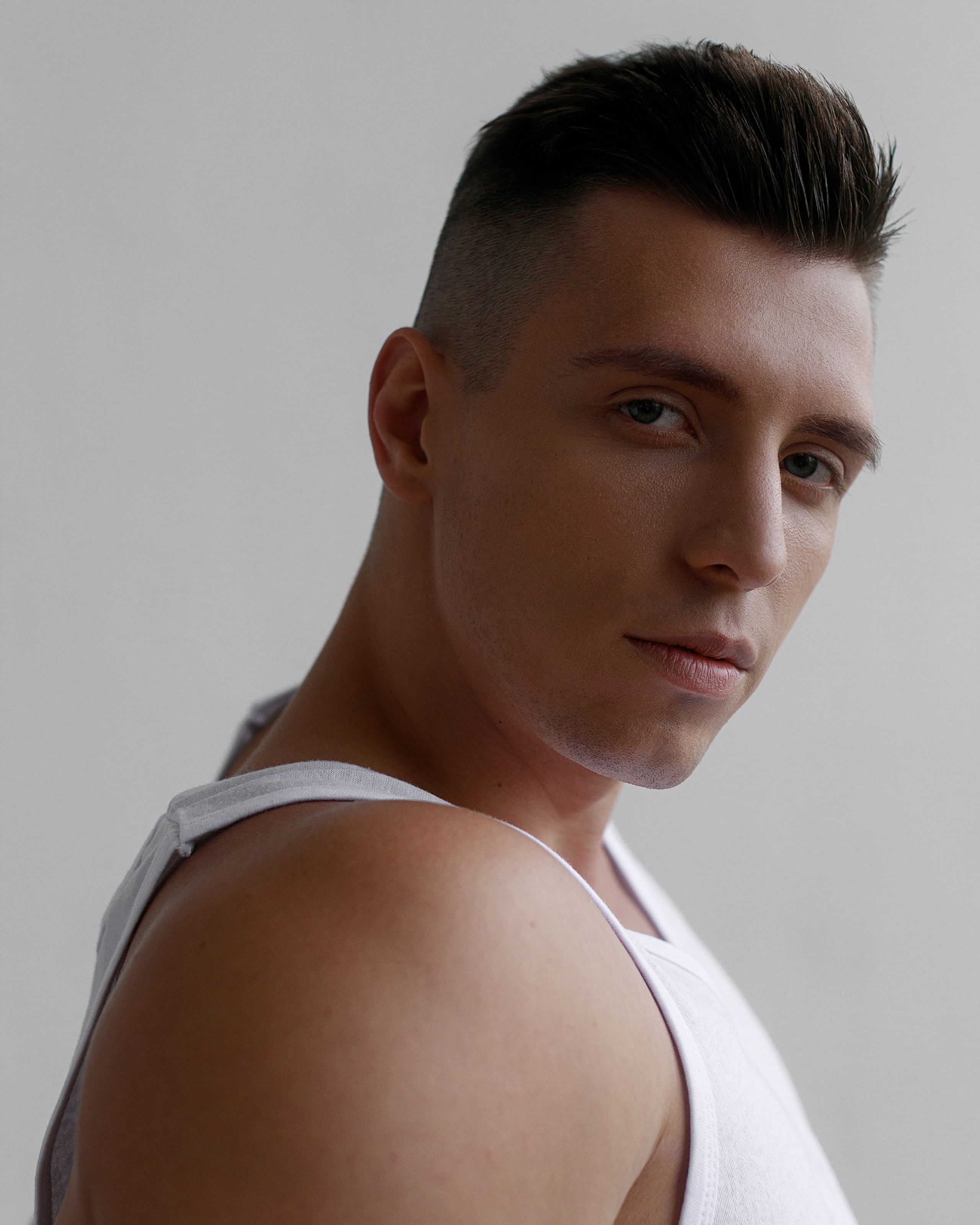 Тесты для Кирилла. Игорь Березин — фотограф в Москве. Мужские портреты и коммерческая съёмка