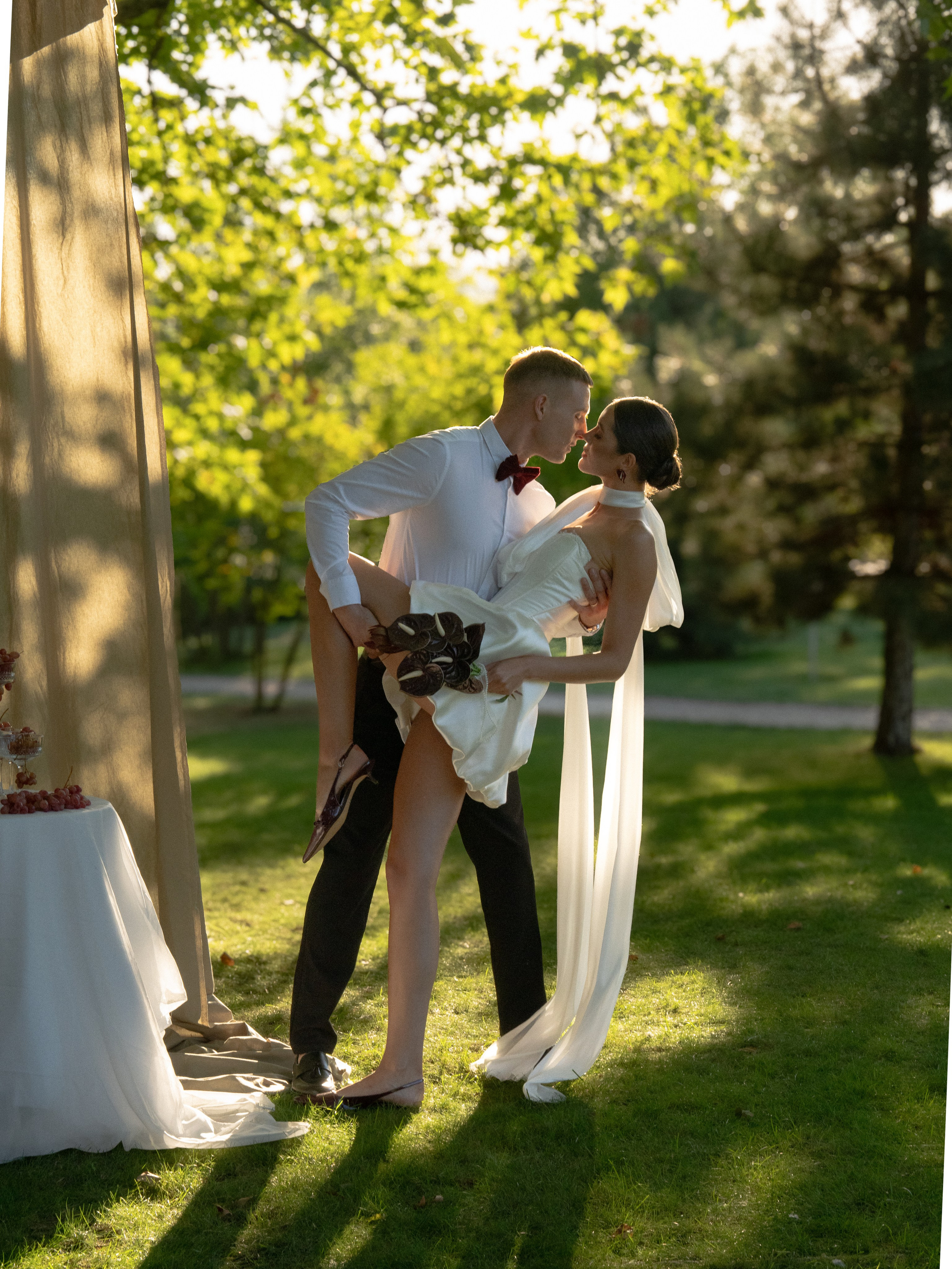 Свадебная прогулка. Свадебный фотограф Виктория Роса