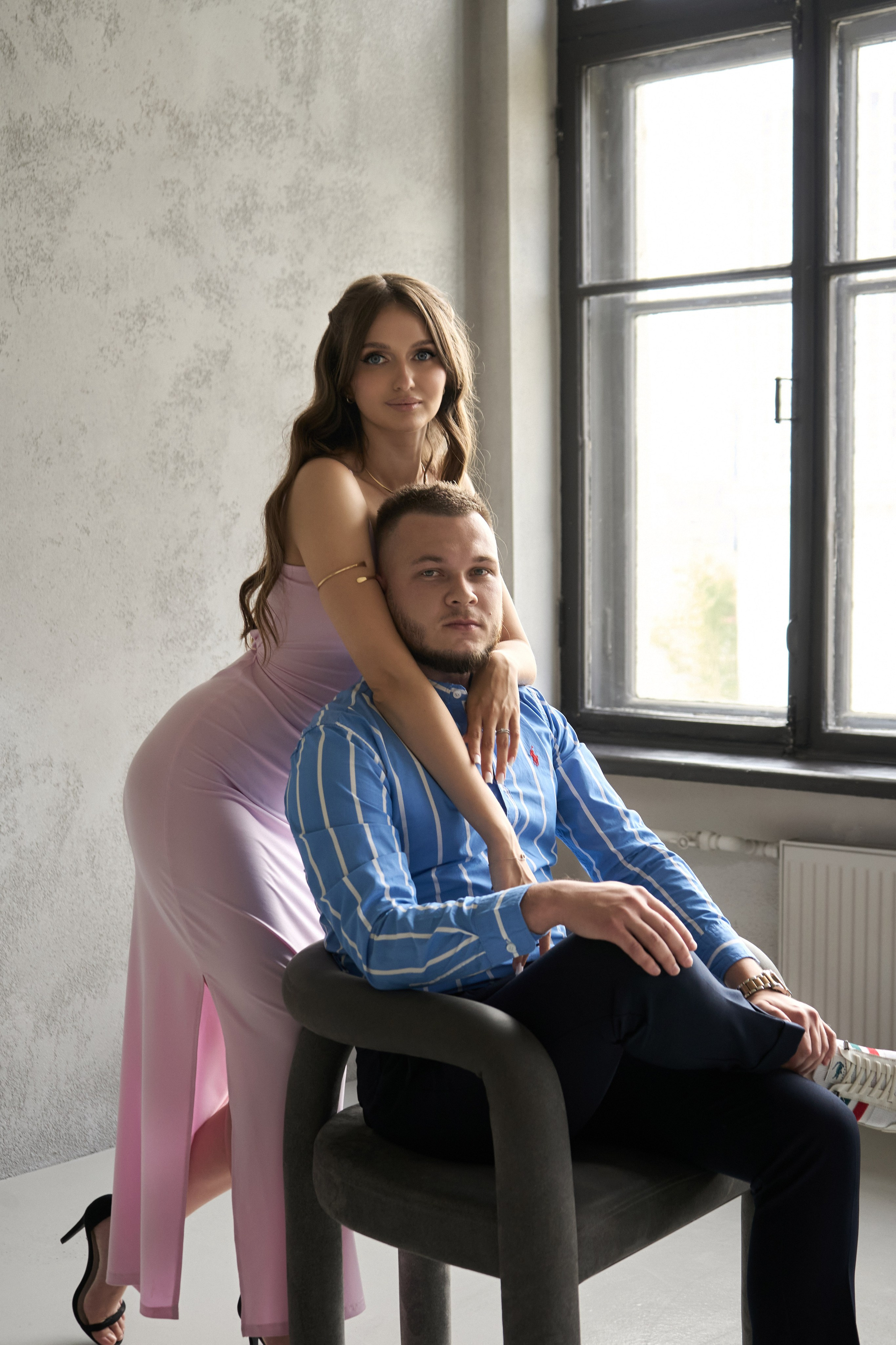 Фотосессия влюбленные в студии. Фотограф Екатеринбург Кокшарова Александра