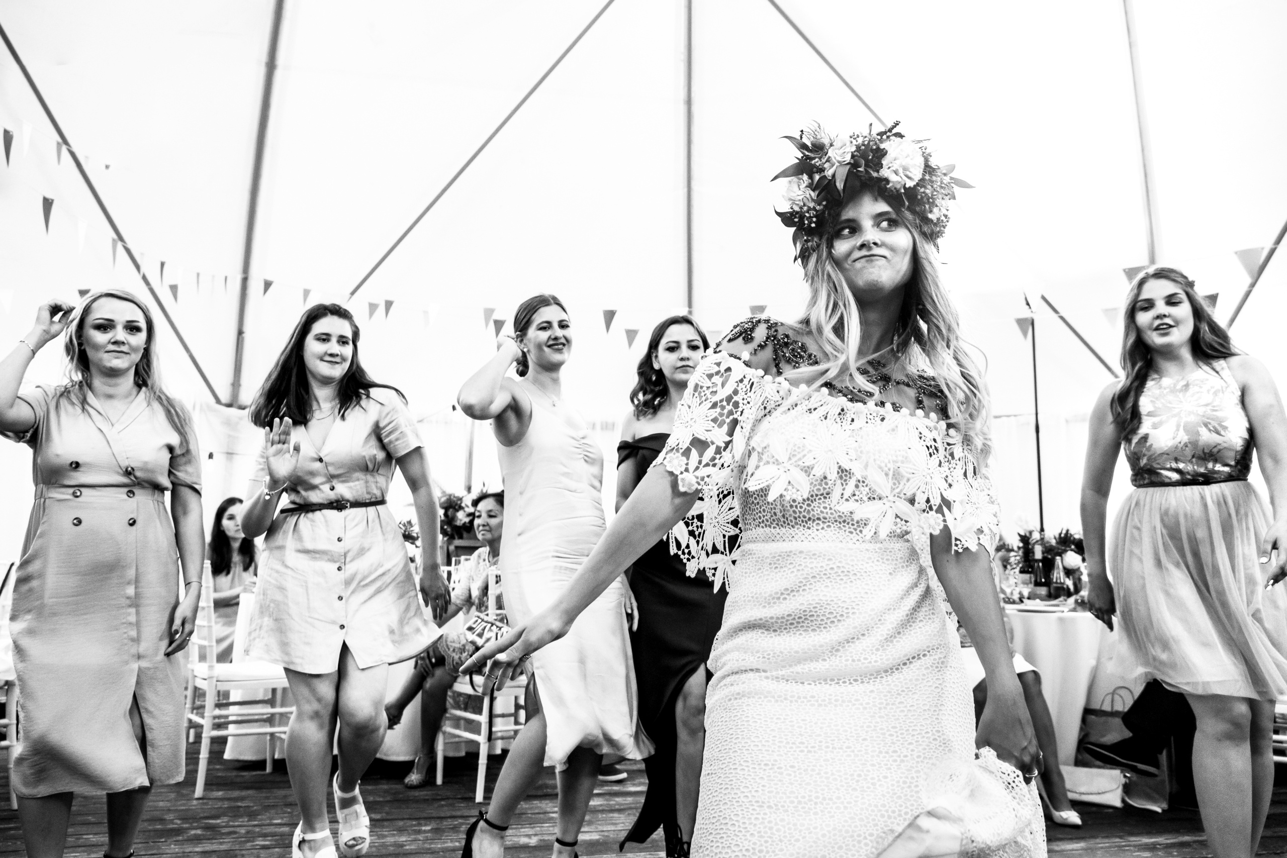 Свадебная фотосъёмка Артёма и Анастасии в Абакане. Свадебный и репортажный фотограф в Москве Владимир Сергеев | Naysaikolo