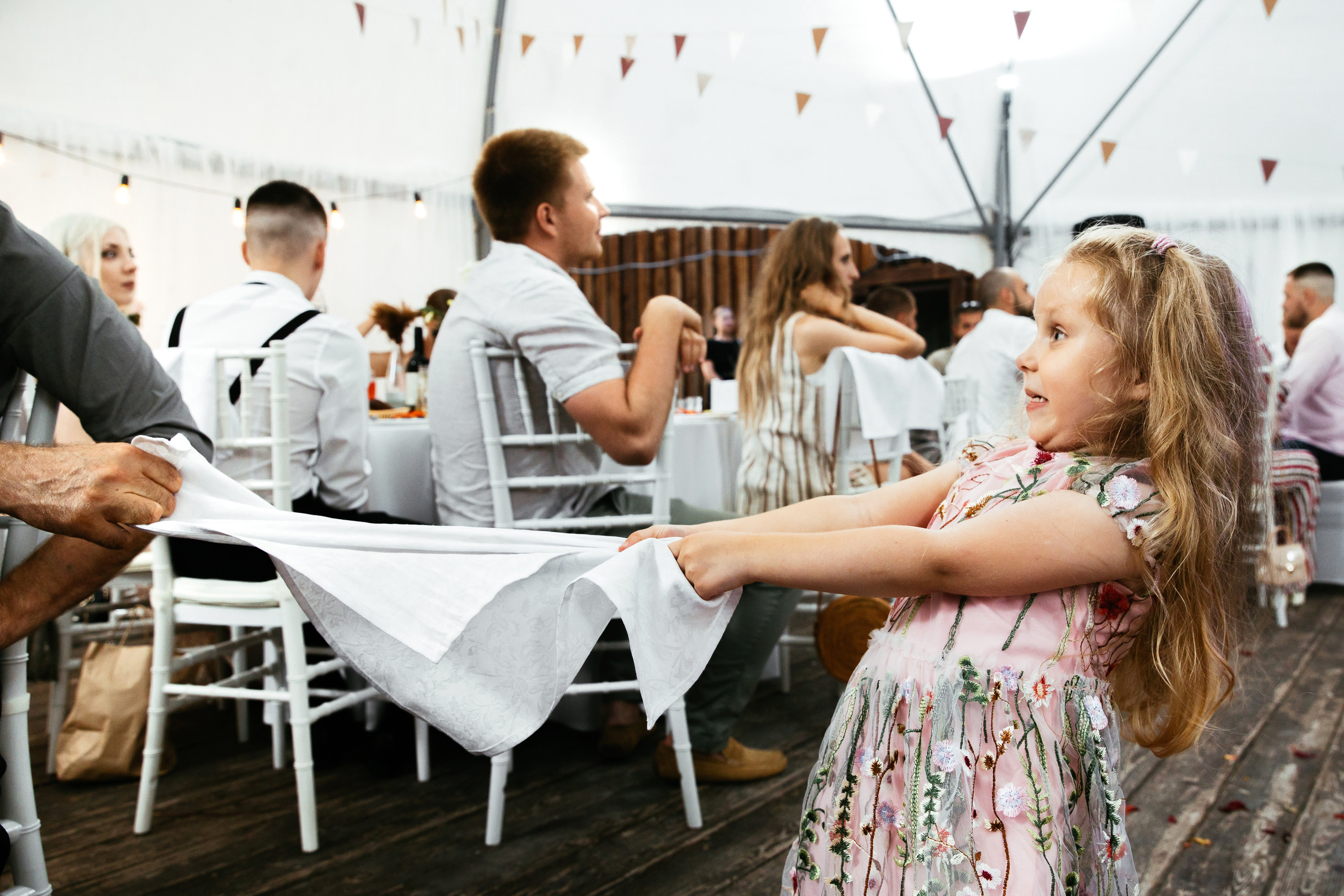 Свадебная фотосъёмка Артёма и Анастасии в Абакане. Свадебный и репортажный фотограф в Москве Владимир Сергеев | Naysaikolo