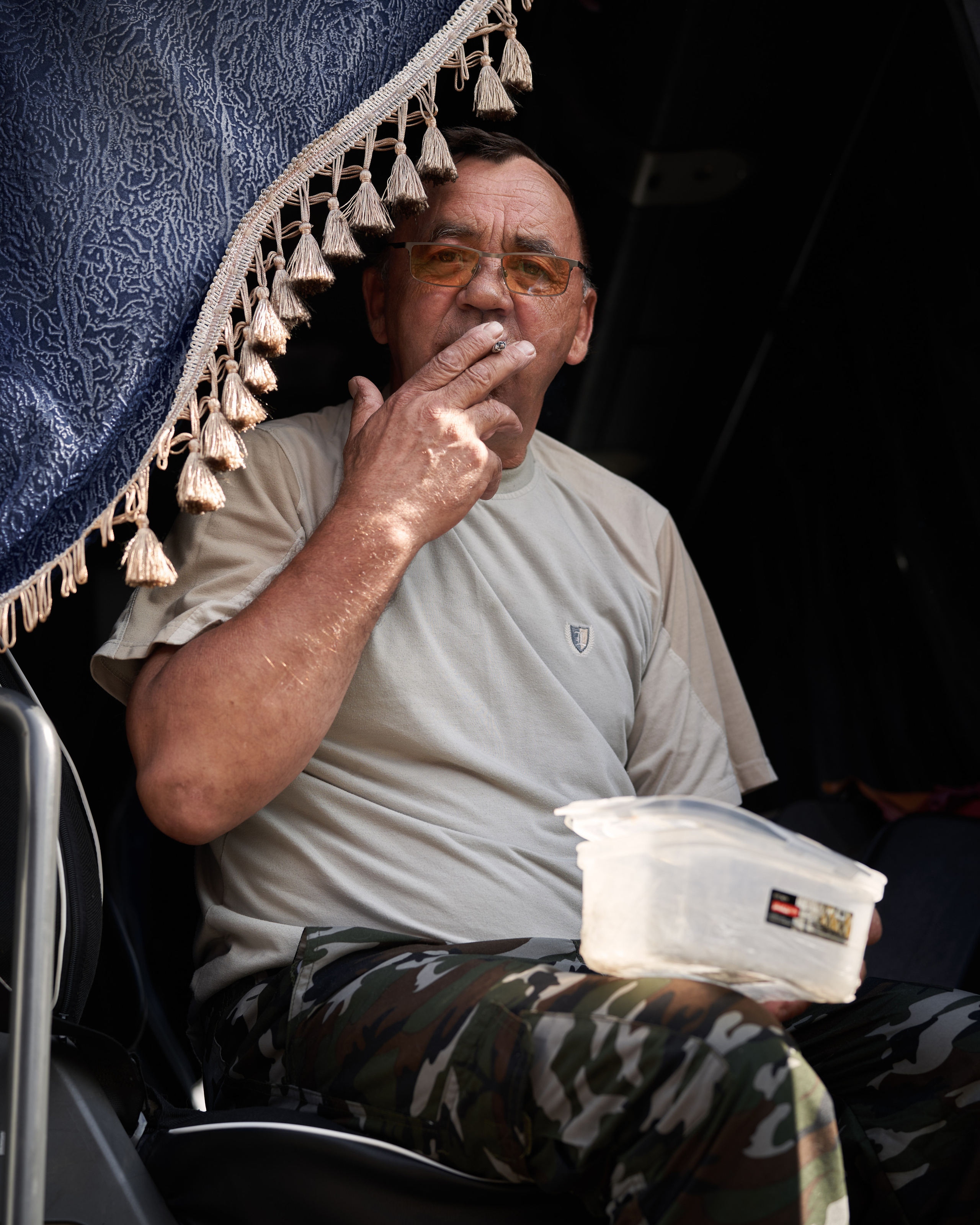 Водитель гуманитарного конвоя Уфа-Петровское (ЛНР)