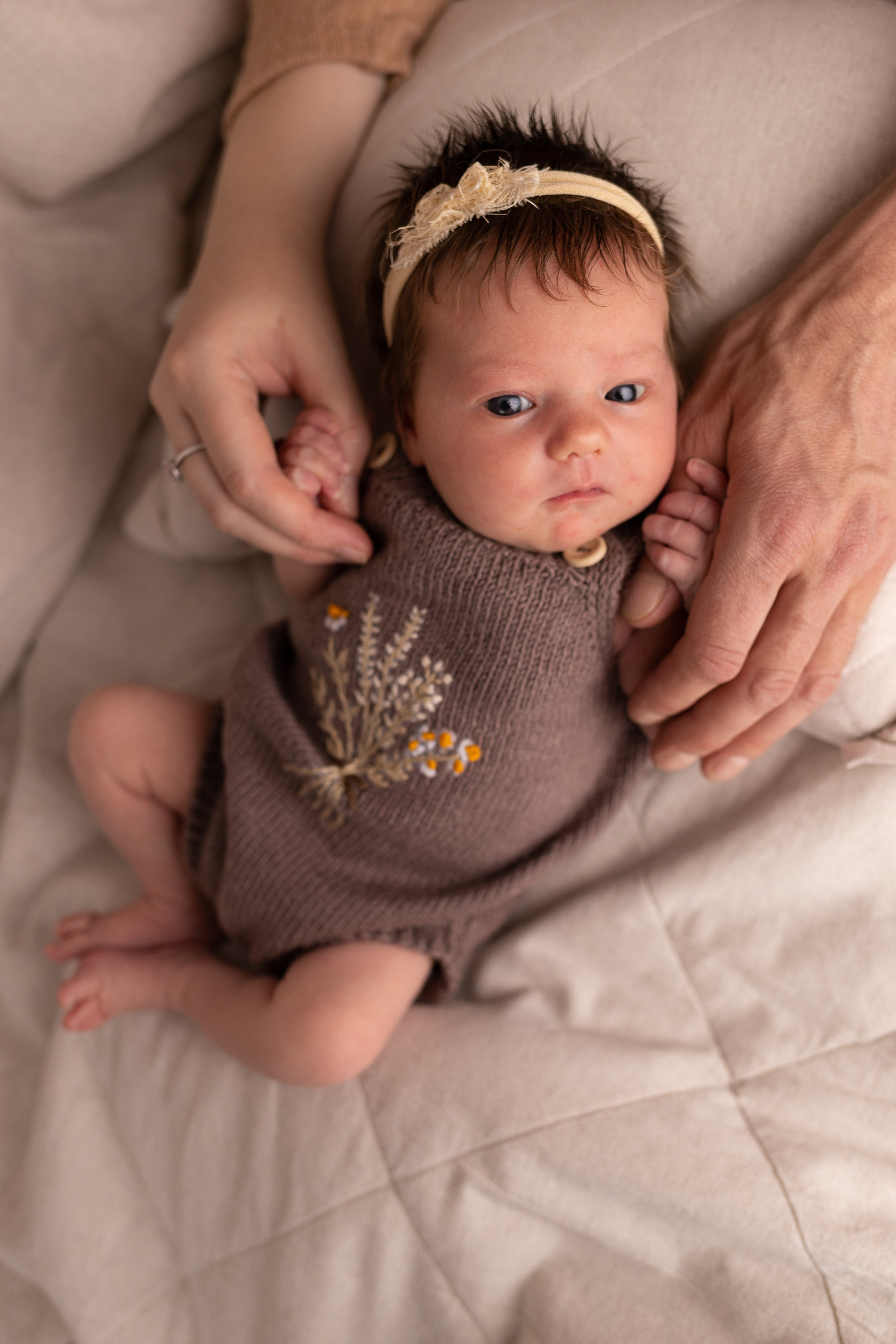 Newborn съемка в стиле Лайф. Фотограф новорожденных малышей в Омске и Омской области Эльвира Камаева