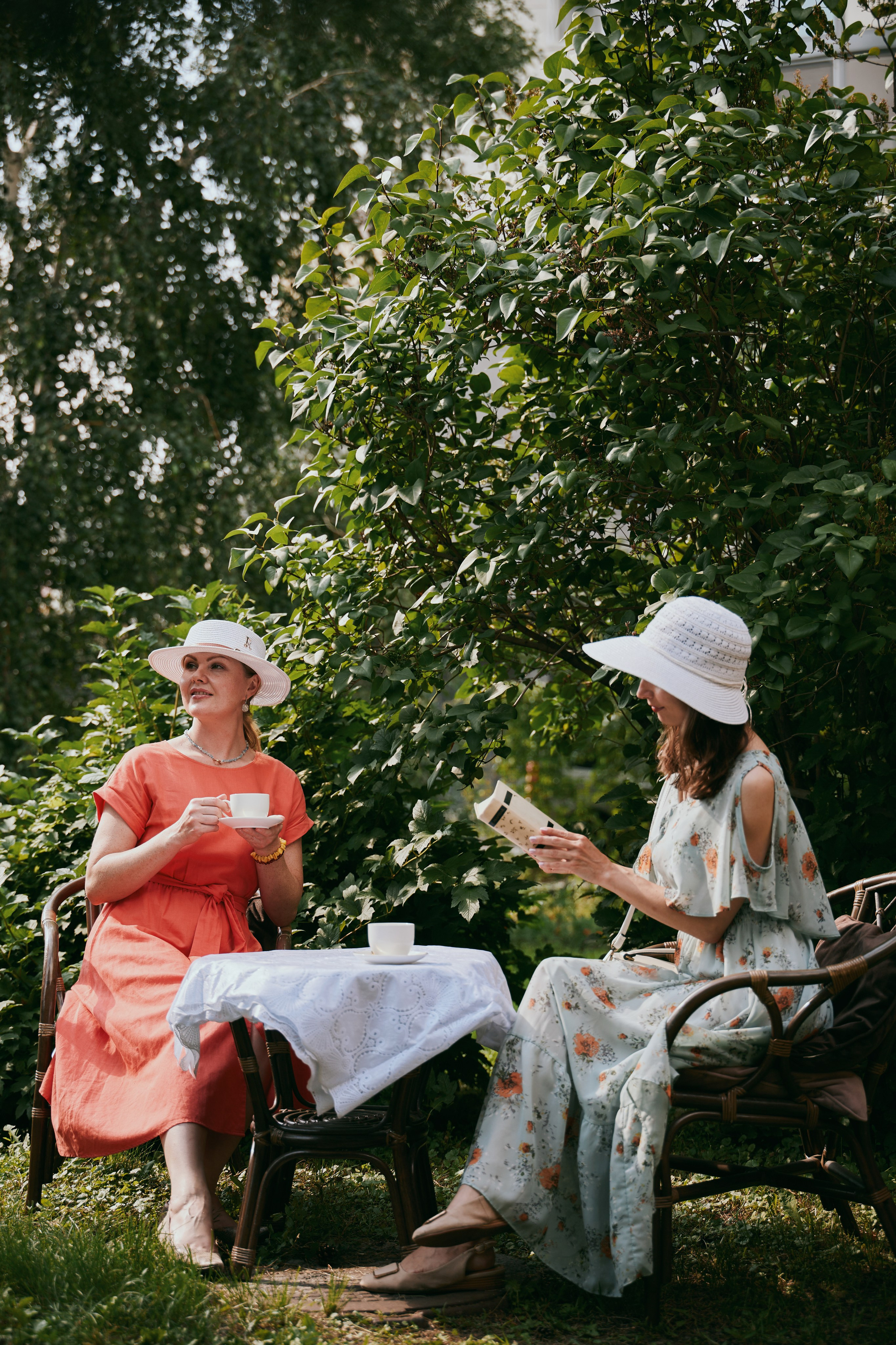 Завтрак в шляпках. Фотограф и видеограф в Кургане Леонид Корнильев