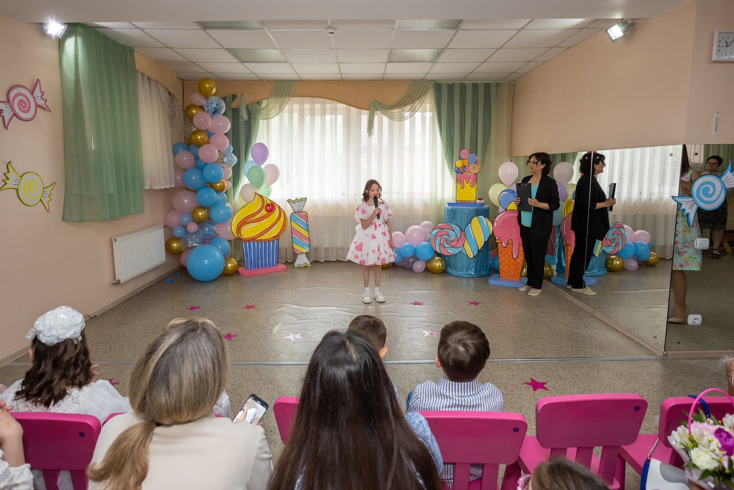 Выпускной Детский сад, 2 часа, 8000. Выпускные альбомы Майкоп, Краснодар Елена Золотарева