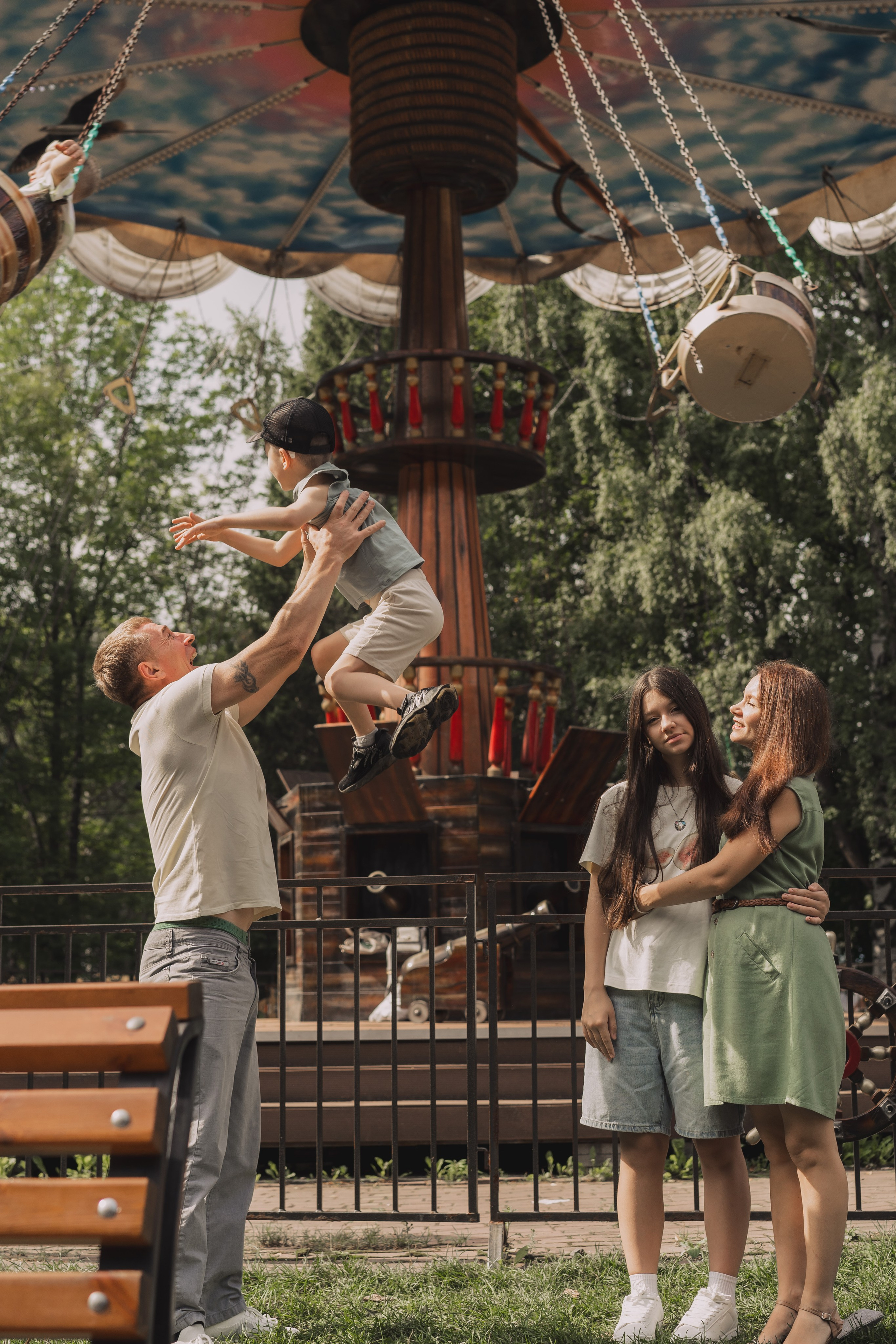 Прогулка в парке. Семейный фотограф Екатеринбург Татьяна Девятых