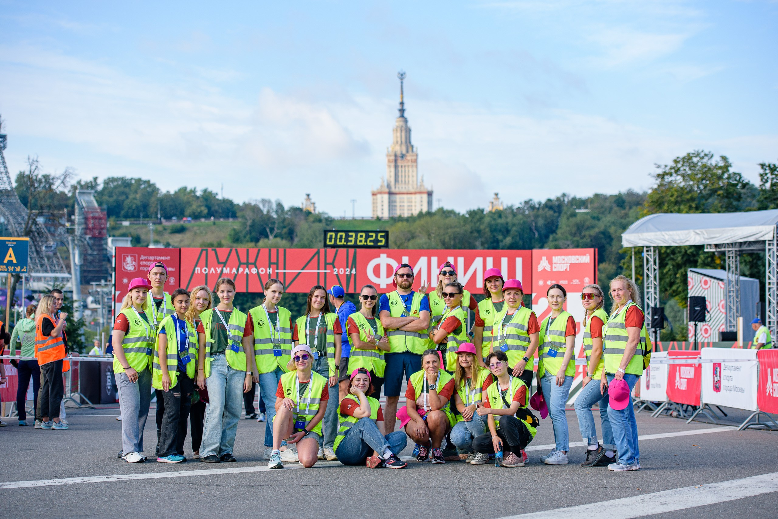 Полумарафон Лужники. Репортажный фотограф Сергей Квартальнов