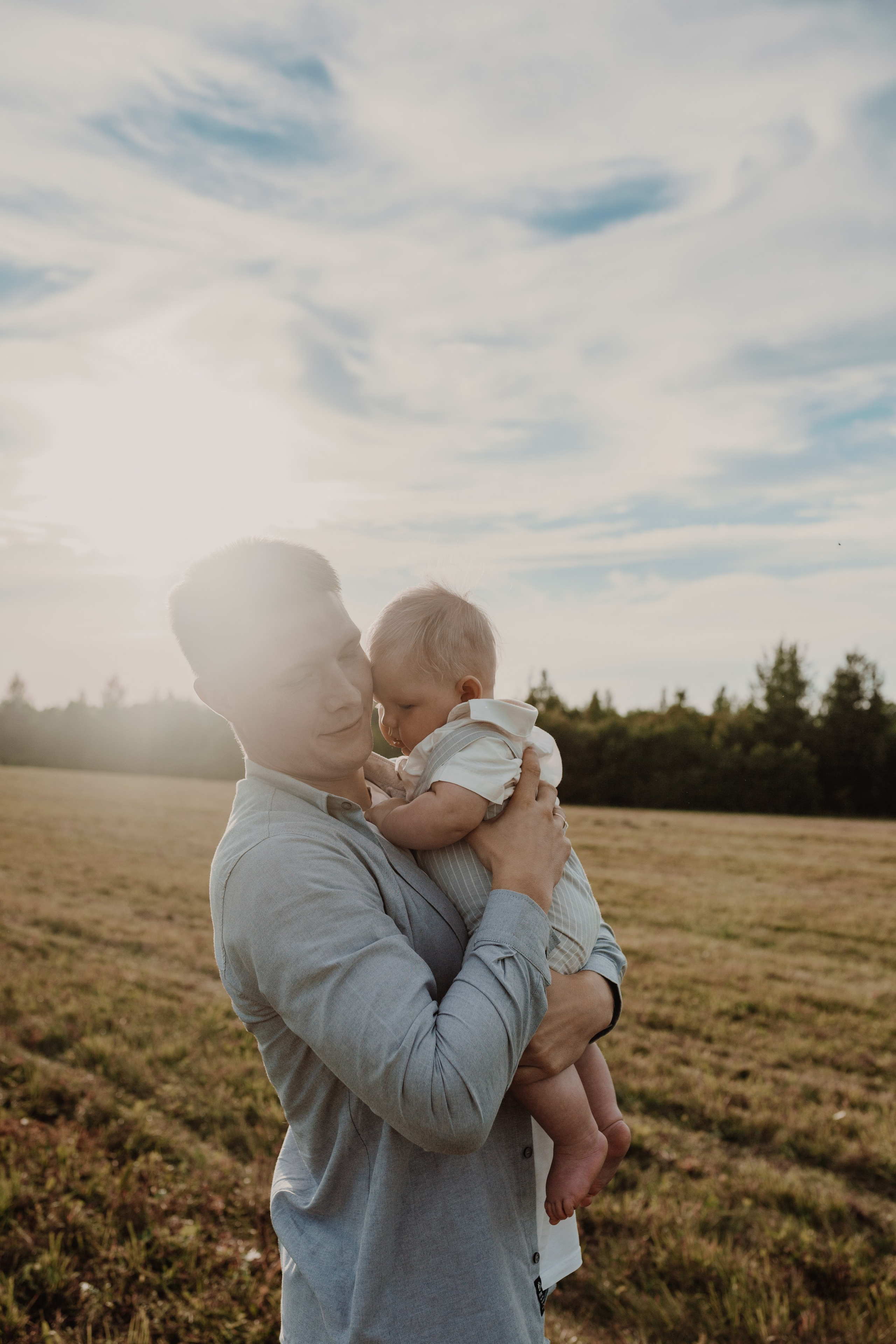 Арина, Максим, Иван. Контент–фотограф | Леся Лесная