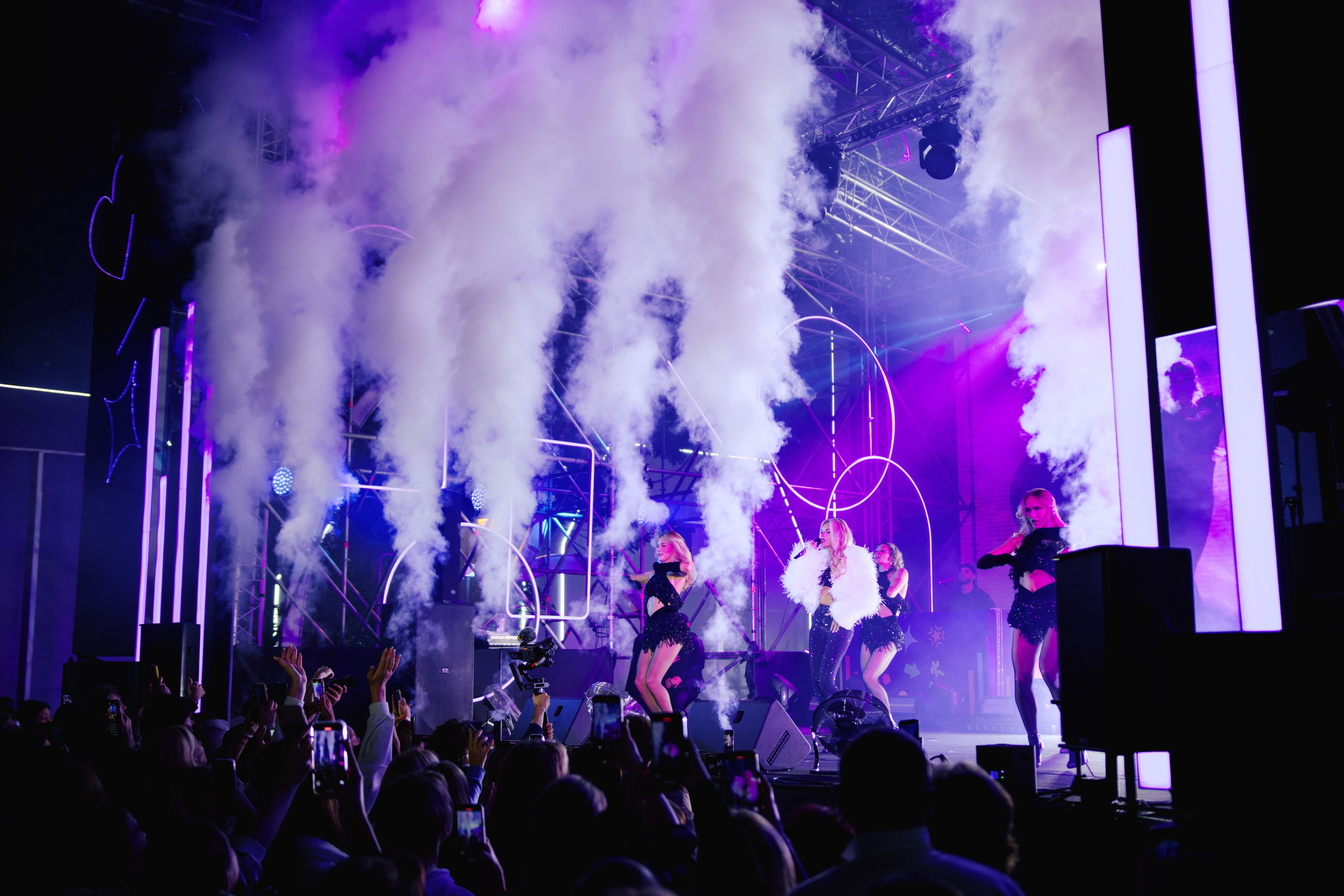 Концерт ко Дню студента 2025. Шилов Арсений — репортажный фотограф в Москве