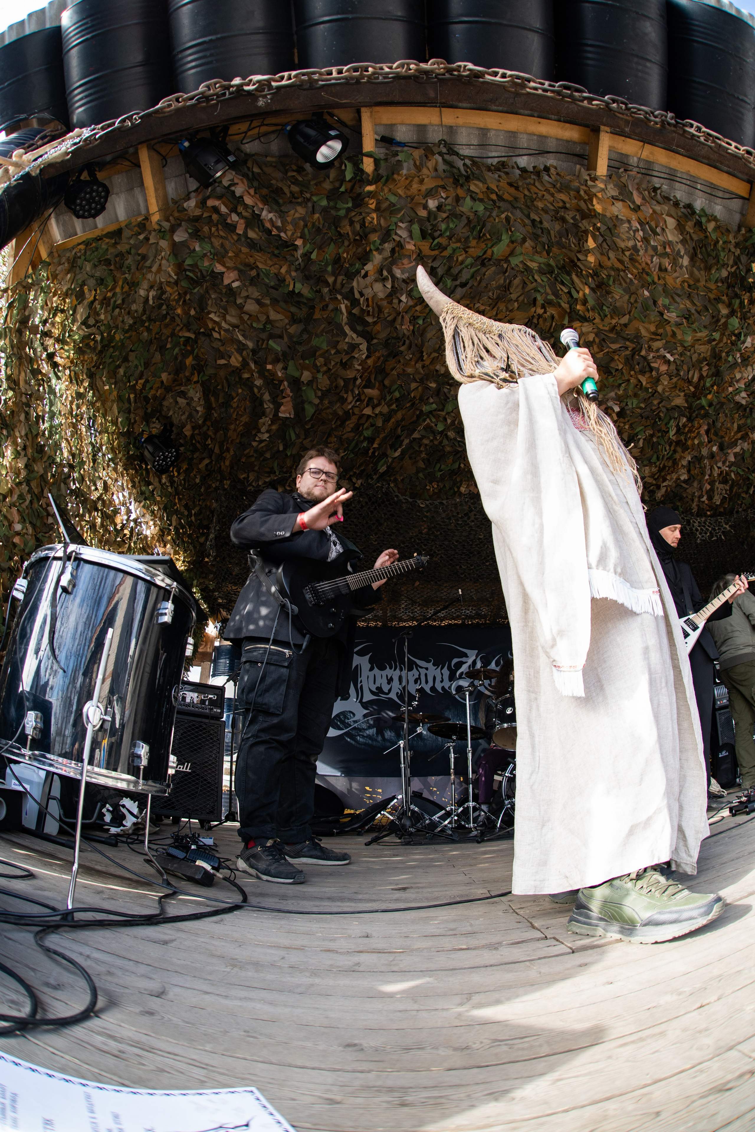 Фестиваль «ПОСРЕДИ КЛАДБИЩ И БОЛОТ»|Архангельск. Концертный и репортажный фотограф в Санкт-Петербурге Слава Пахомов