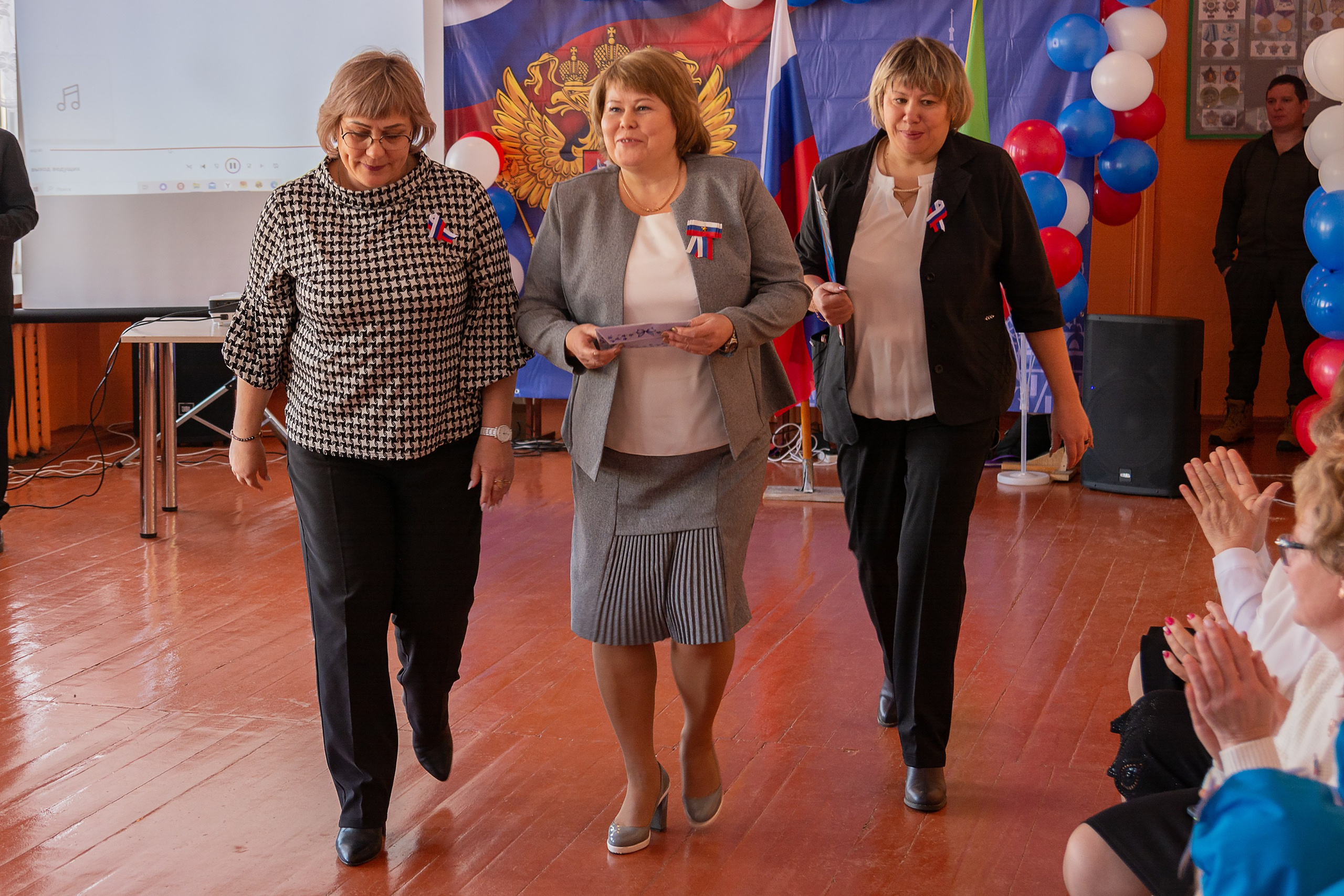 МБОУ Новодурулгуйская СОШ имени Героя Российской Федерации О. А. Власова. Фотограф широкого профиля Чита-Цасучей