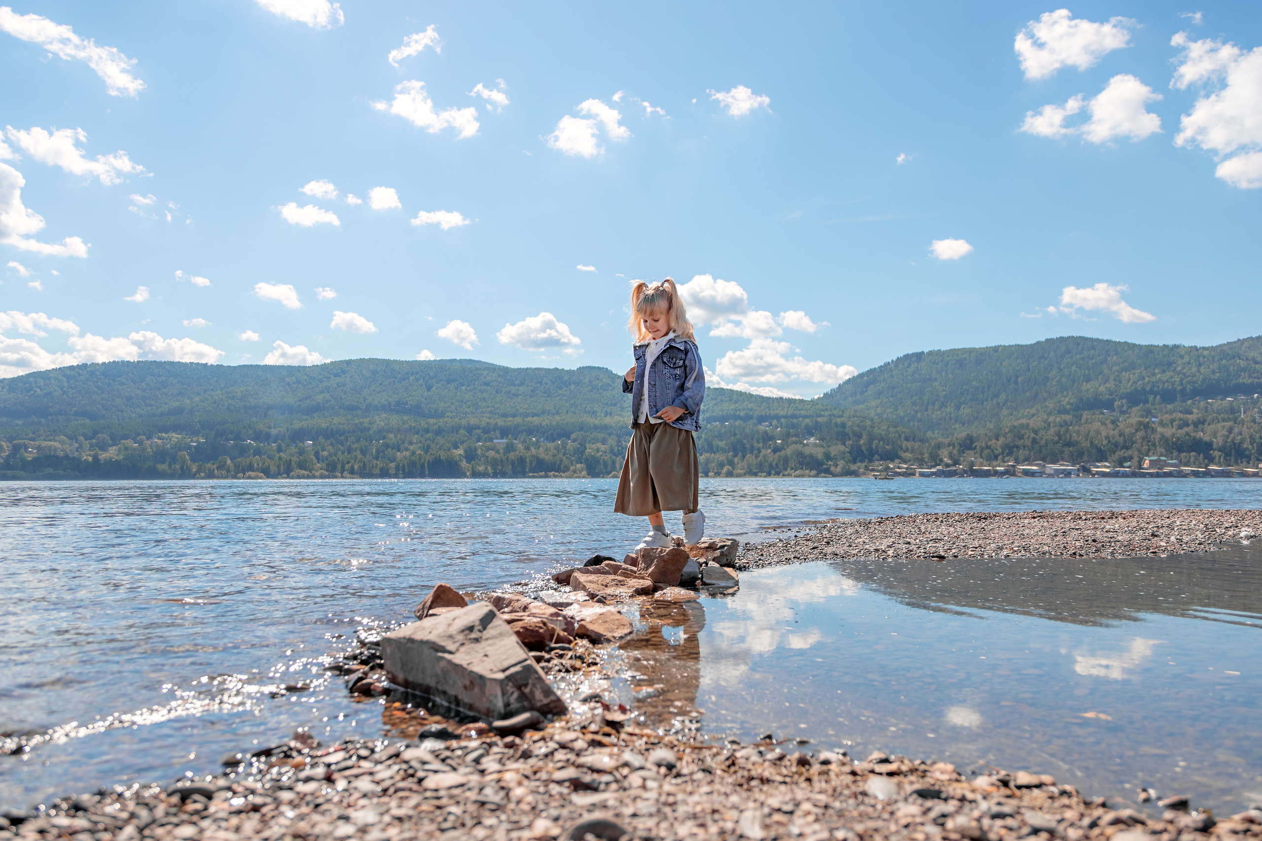 Детская фотосессия на улице. Семейный и детский фотограф в Красноярске Ольга Гаврикова