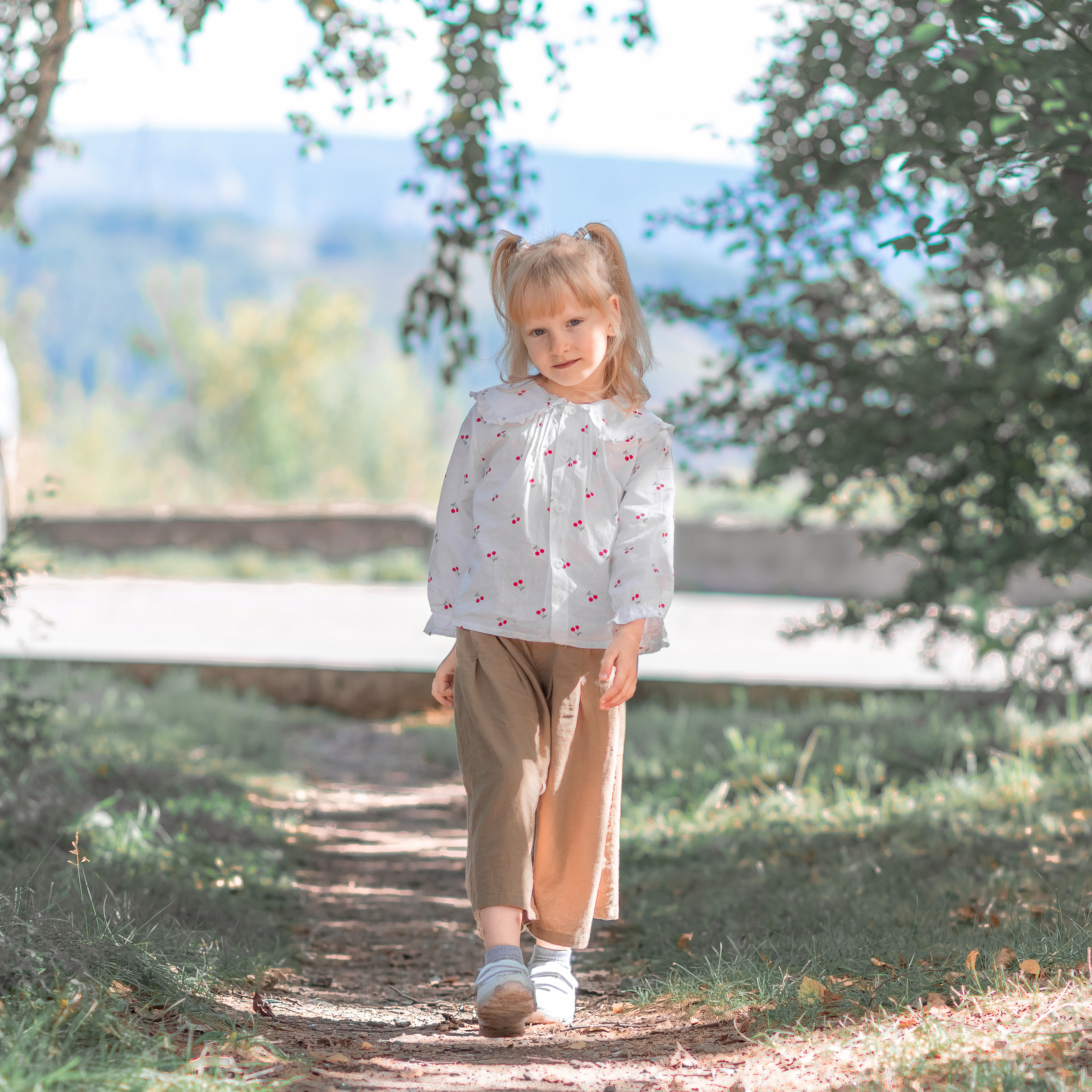 Детская фотосессия на улице. Семейный и детский фотограф в Красноярске Ольга Гаврикова