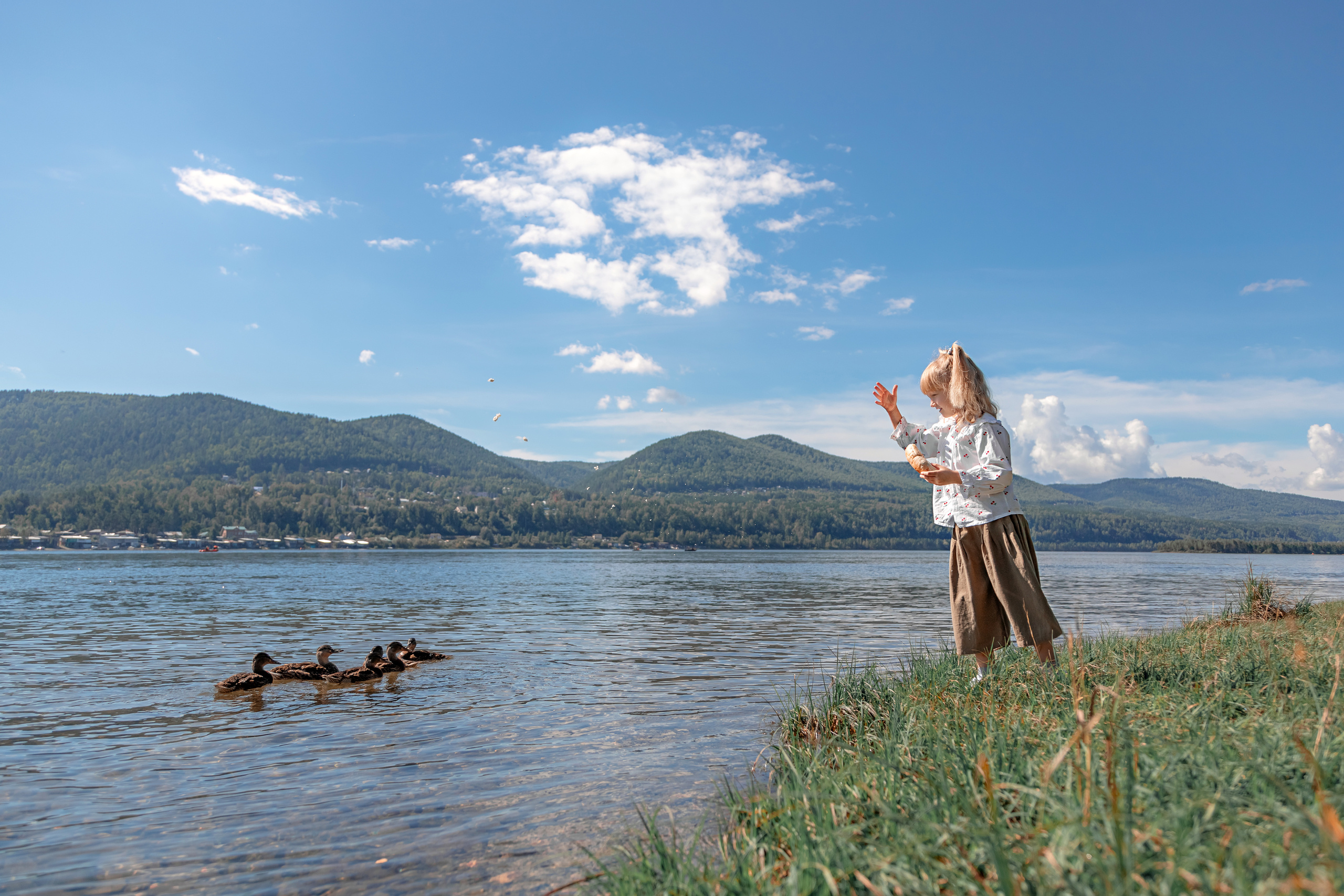 Детская фотосессия на улице. Семейный и детский фотограф в Красноярске Ольга Гаврикова