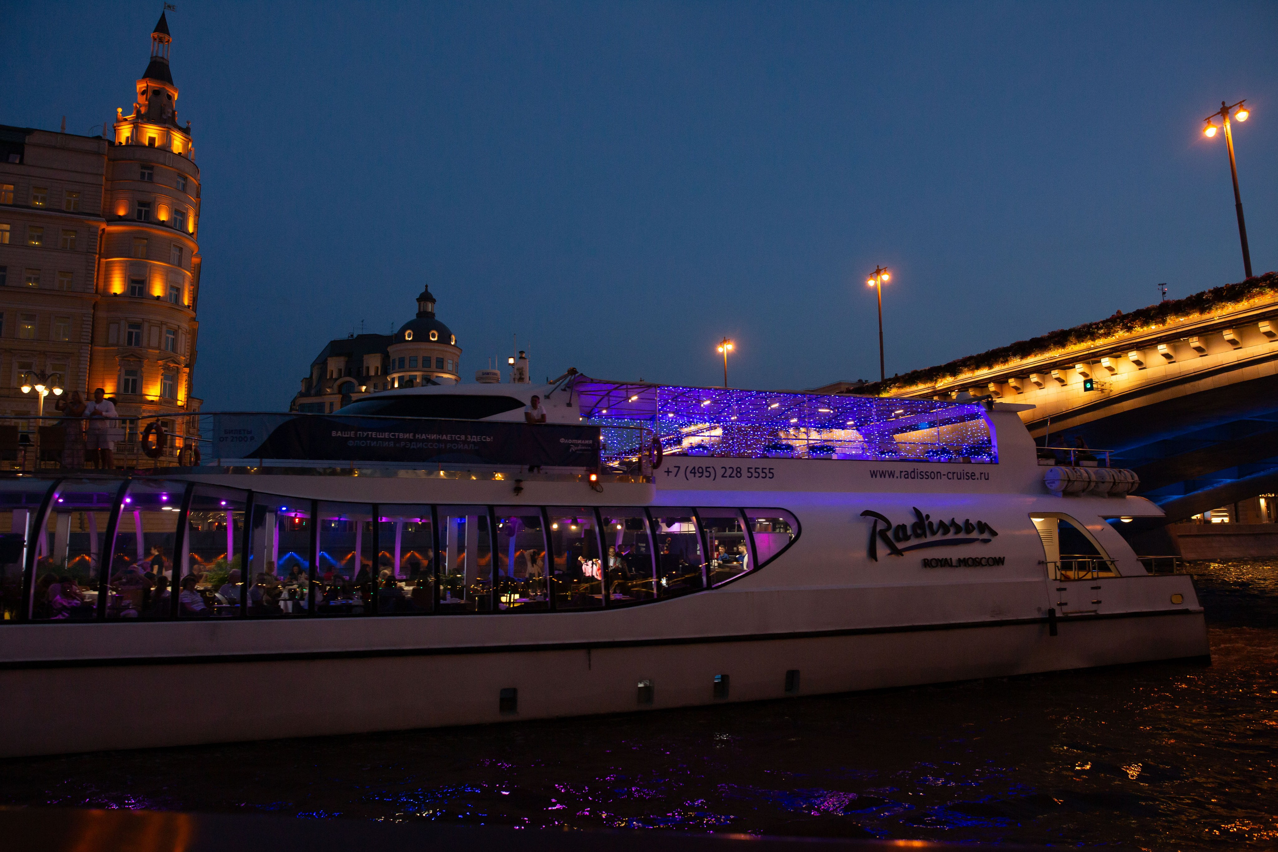 Dubai Vibes Intourist Cruise Party. Семейный и детский фотограф Анна Петракова