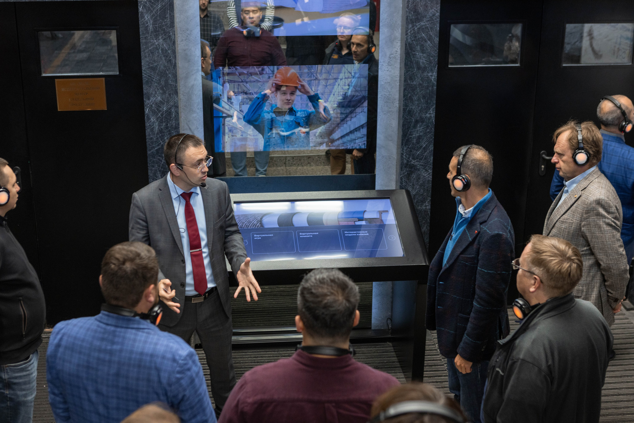 Экскурсия на завод Москабельмет. Рекламный, предметный, репортажный, семейный фотограф и художник в Москве