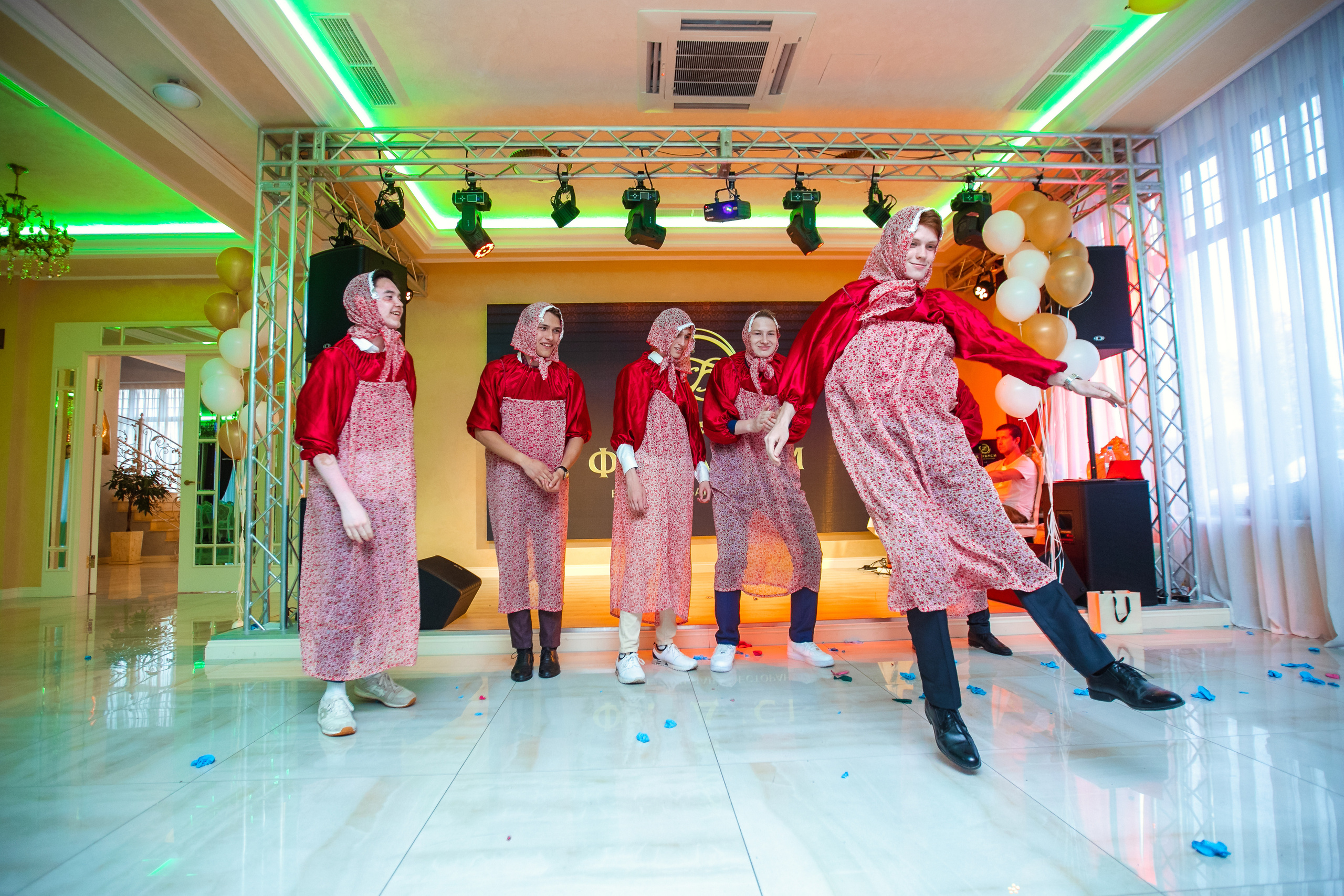 Выпускной Банкет. Дарья Бухреева — фотограф, видеограф и фототерапевт. Москва и мир