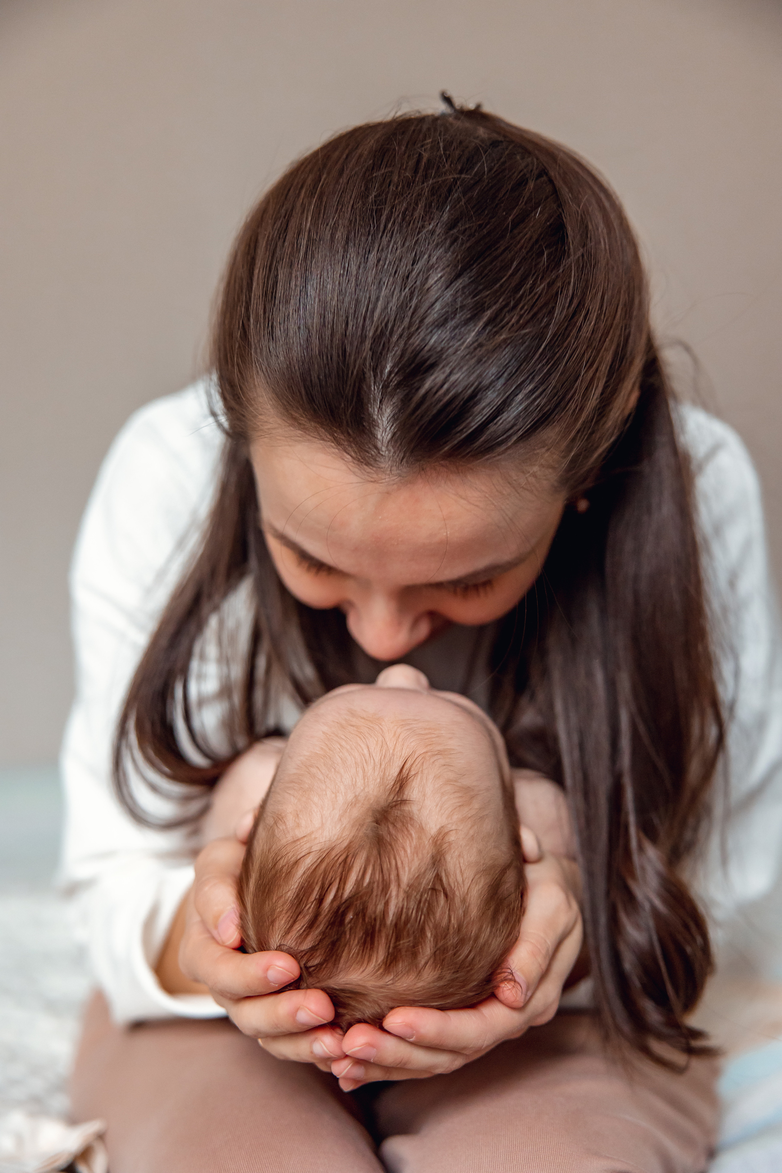 Домашняя съемка Ульяны. Дарья Бухреева — фотограф, видеограф и фототерапевт. Москва и мир