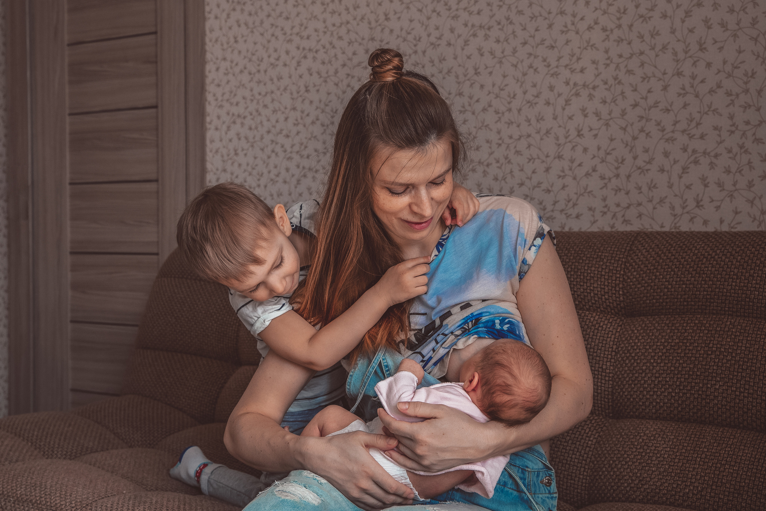 Домашняя съемка Катюши. Дарья Бухреева — фотограф, видеограф и фототерапевт. Москва и мир