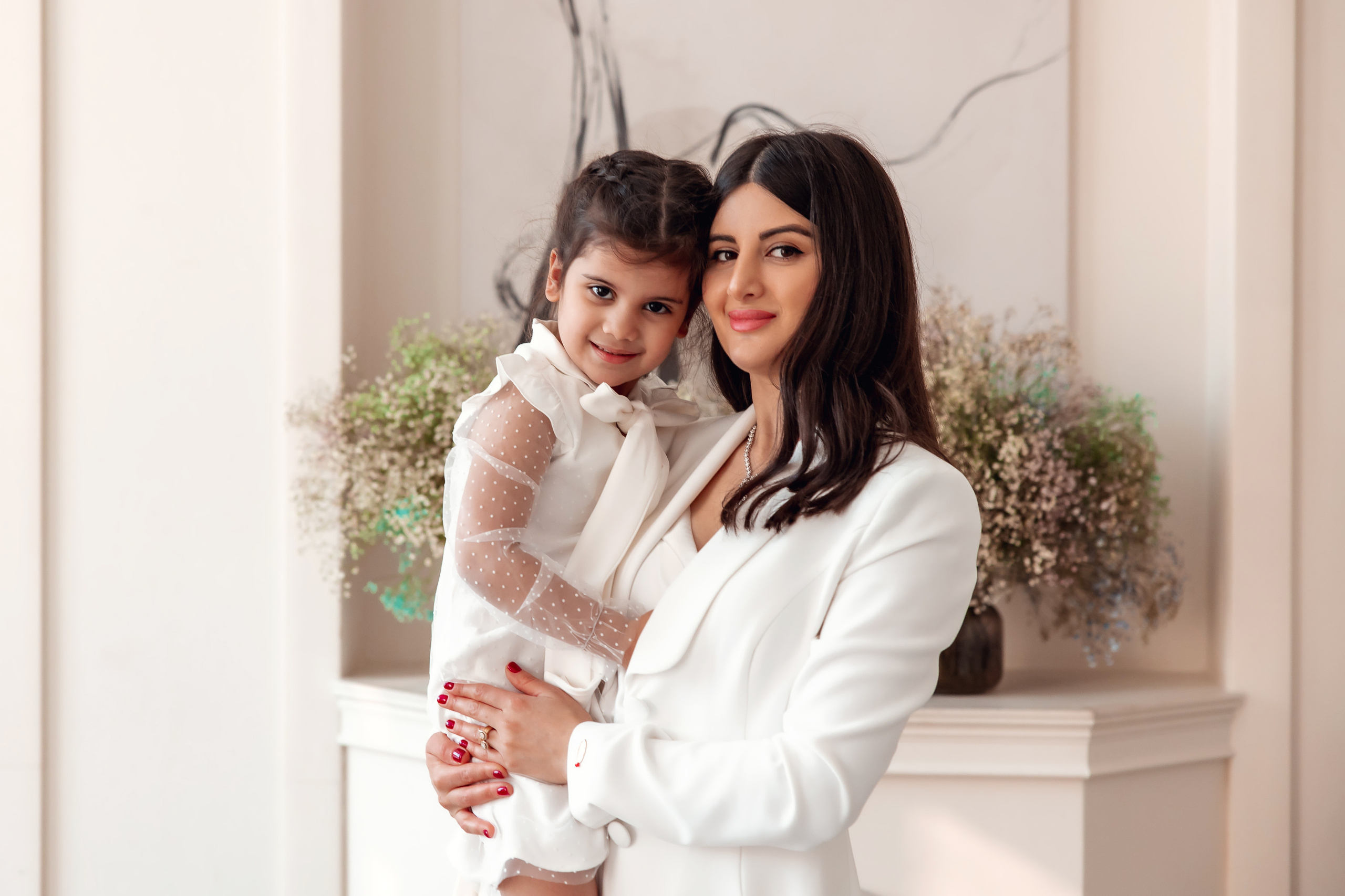 София и Лилит. Дарья Бухреева — фотограф, видеограф и фототерапевт. Москва и мир