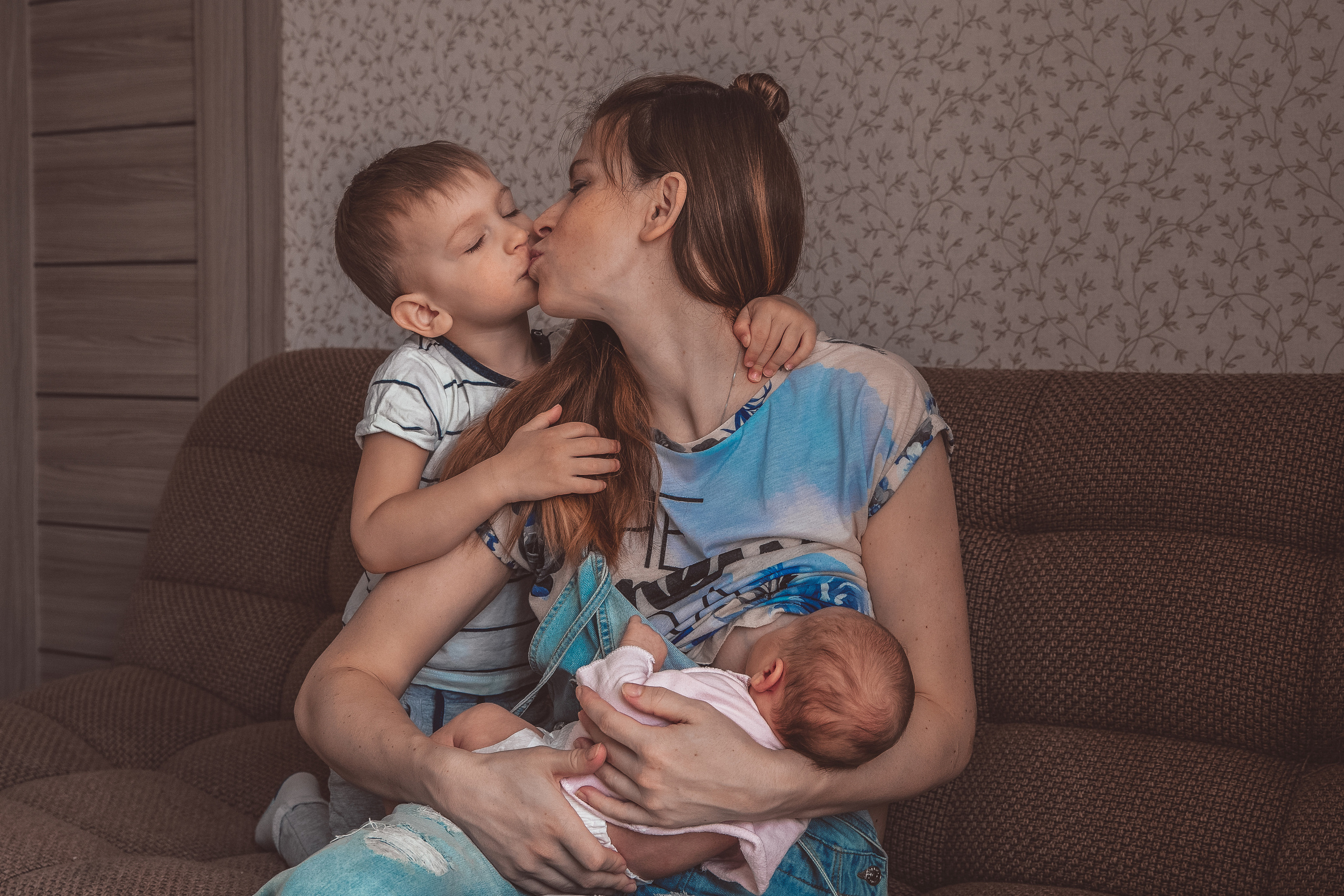 Домашняя съемка Катюши. Дарья Бухреева — фотограф, видеограф и фототерапевт. Москва и мир