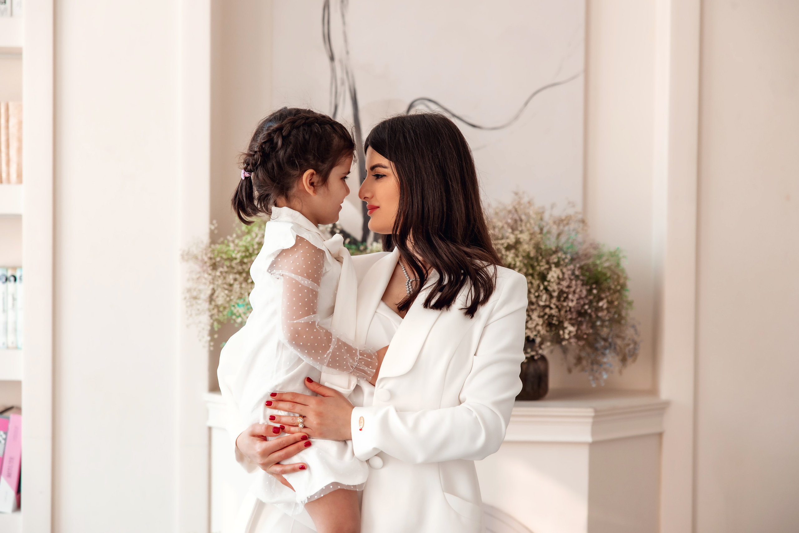 София и Лилит. Дарья Бухреева — фотограф, видеограф и фототерапевт. Москва и мир