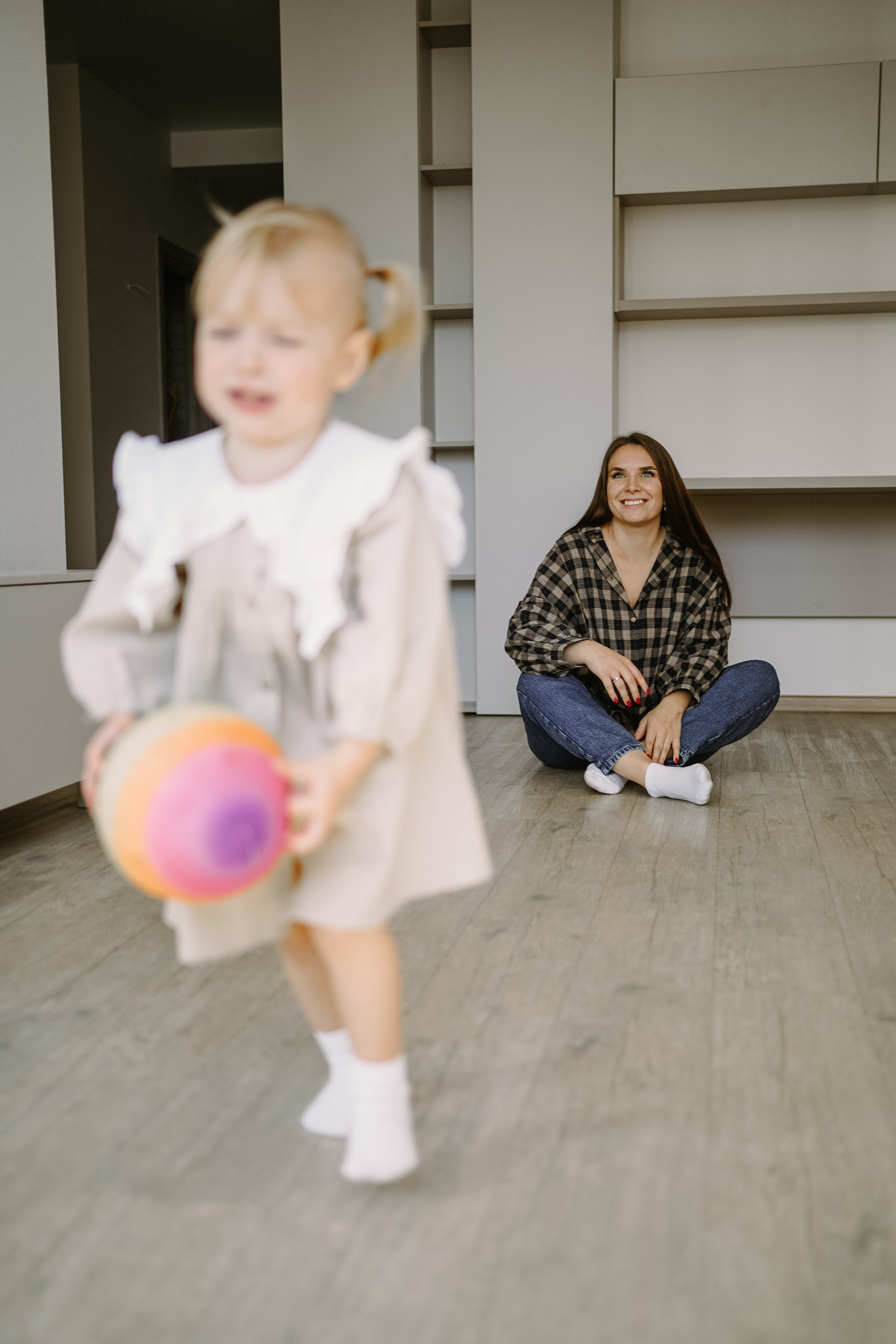 Карина, Андрей, Эмили. Главная