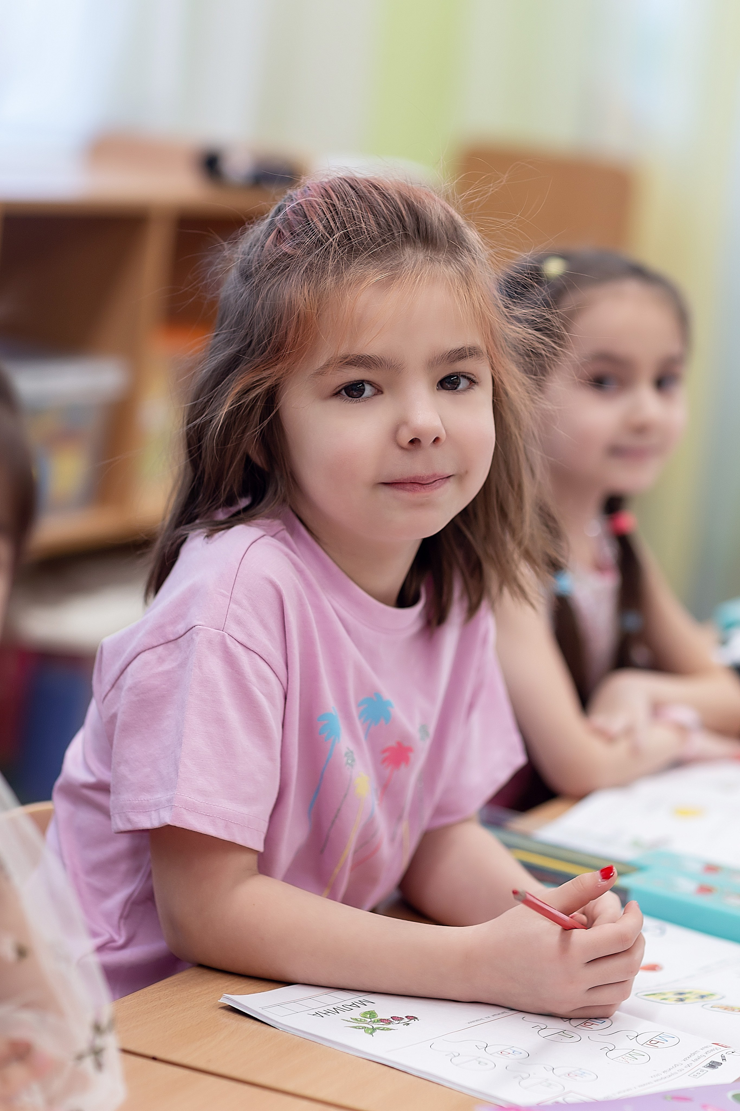 Выпускной фотоальбом 2025. Семейный фотограф в Санкт-Петербурге