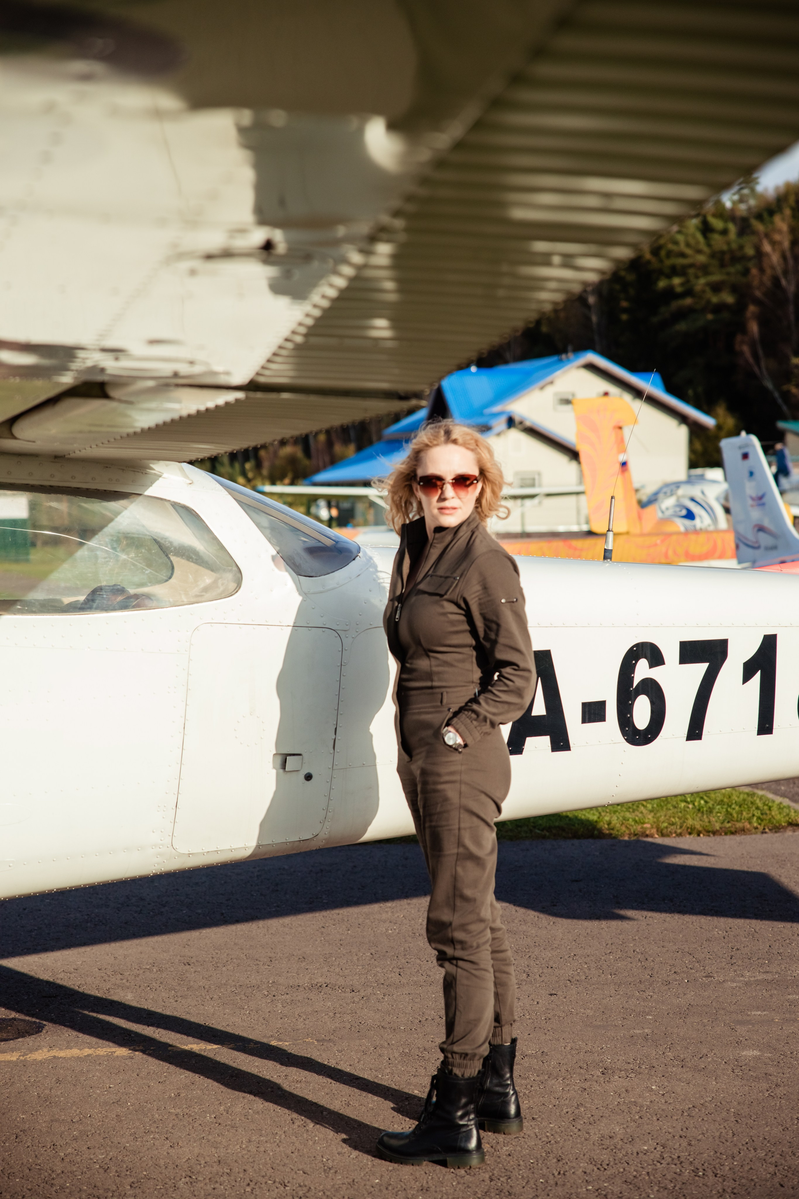 Небо. Самолет. Девушка. Семейный и женский фотограф в Москве и Подольске Анна Корн