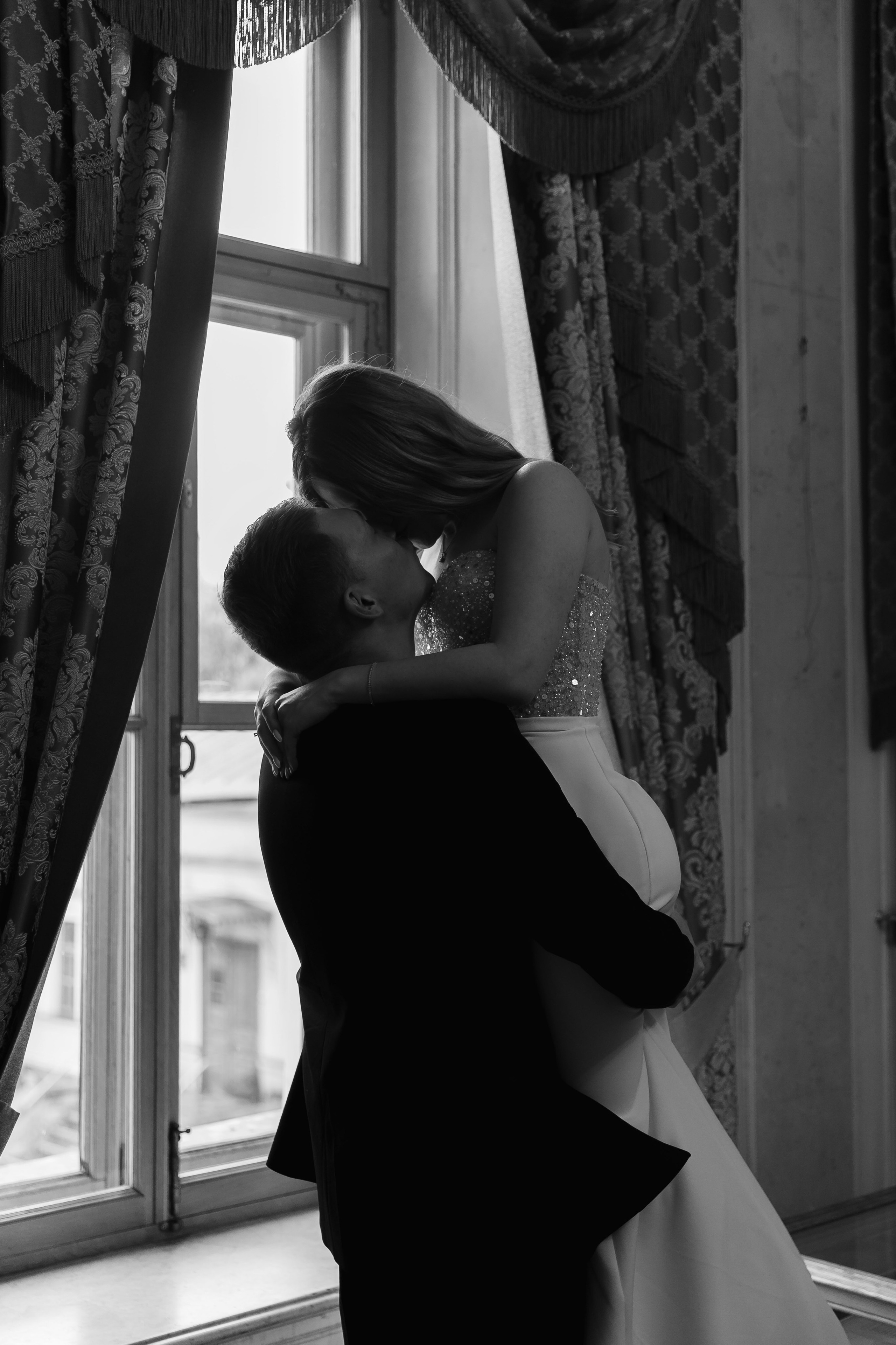 07.05.2024. RETOUCH-HOUSE