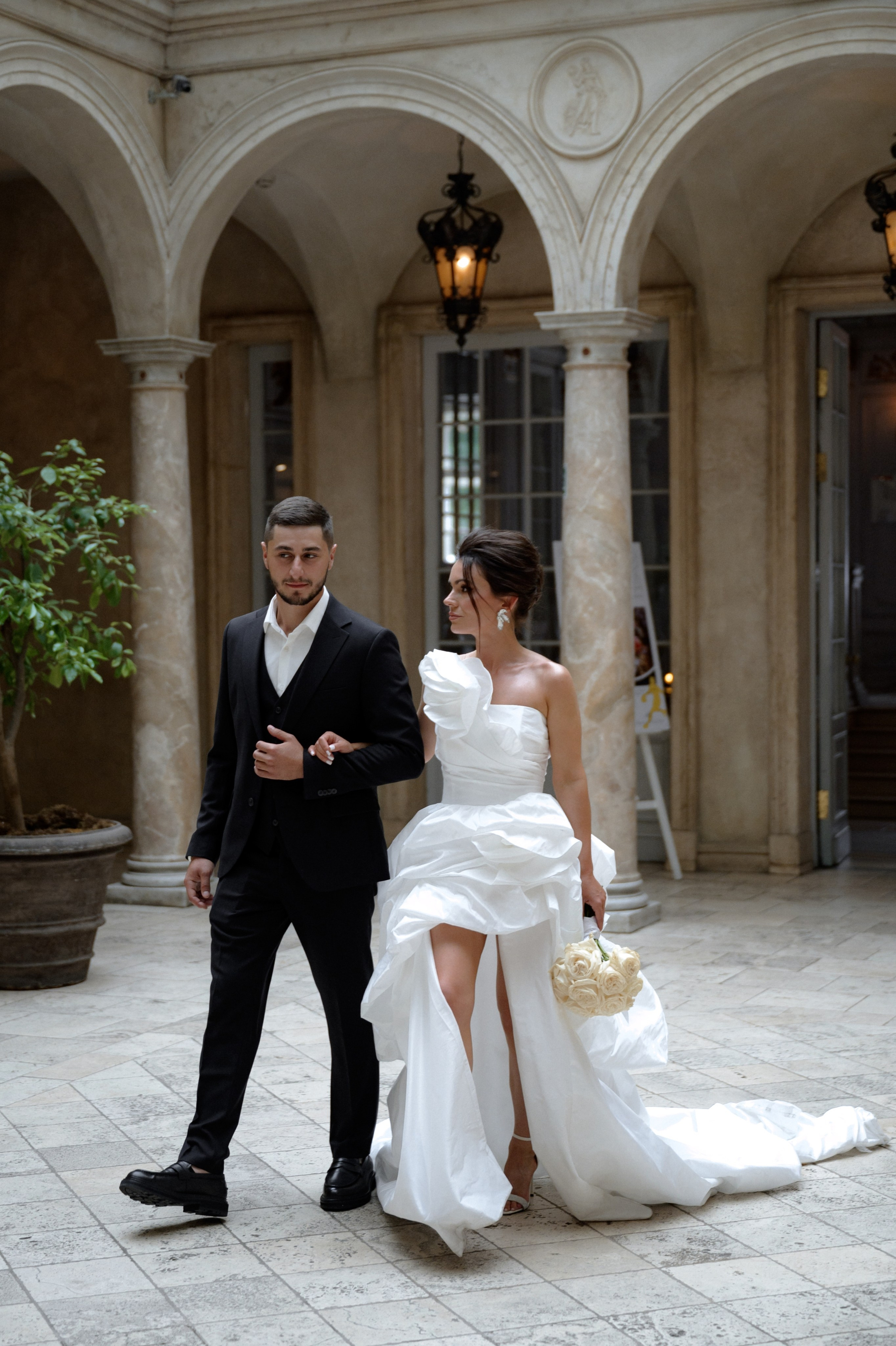 23.08.2024. RETOUCH-HOUSE