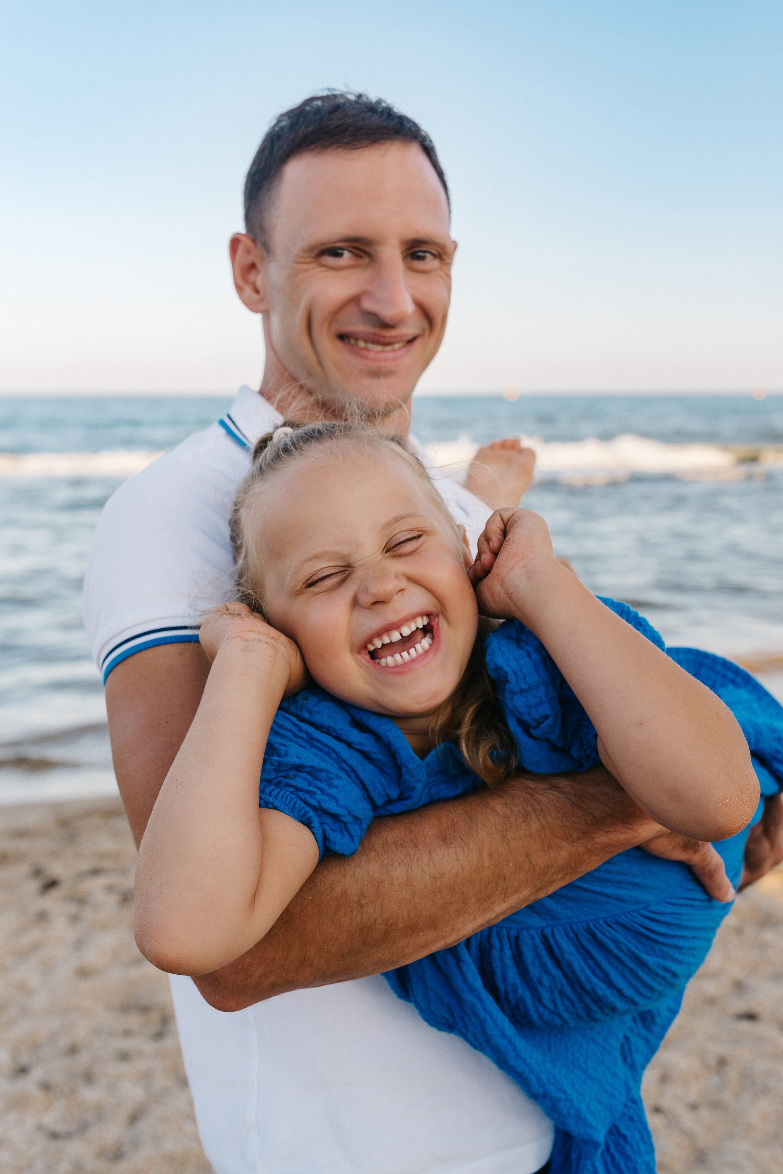 СЕМЕЙНАЯ ФОТОСЕССИЯ НА БЕРЕГУ МОРЯ В ФЕОДОСИИ