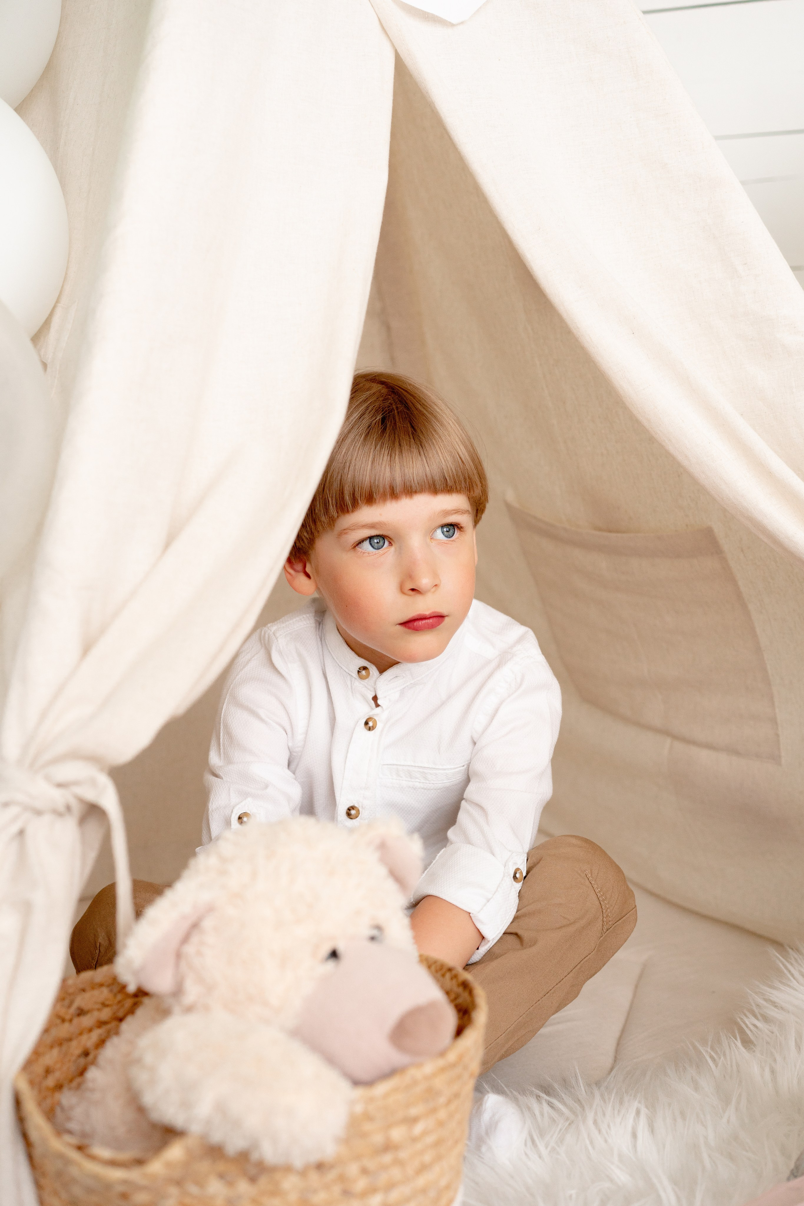 С Днём Рождения ребенка, портрет. Детская, семейная фотостудия в Санкт-Петербурге