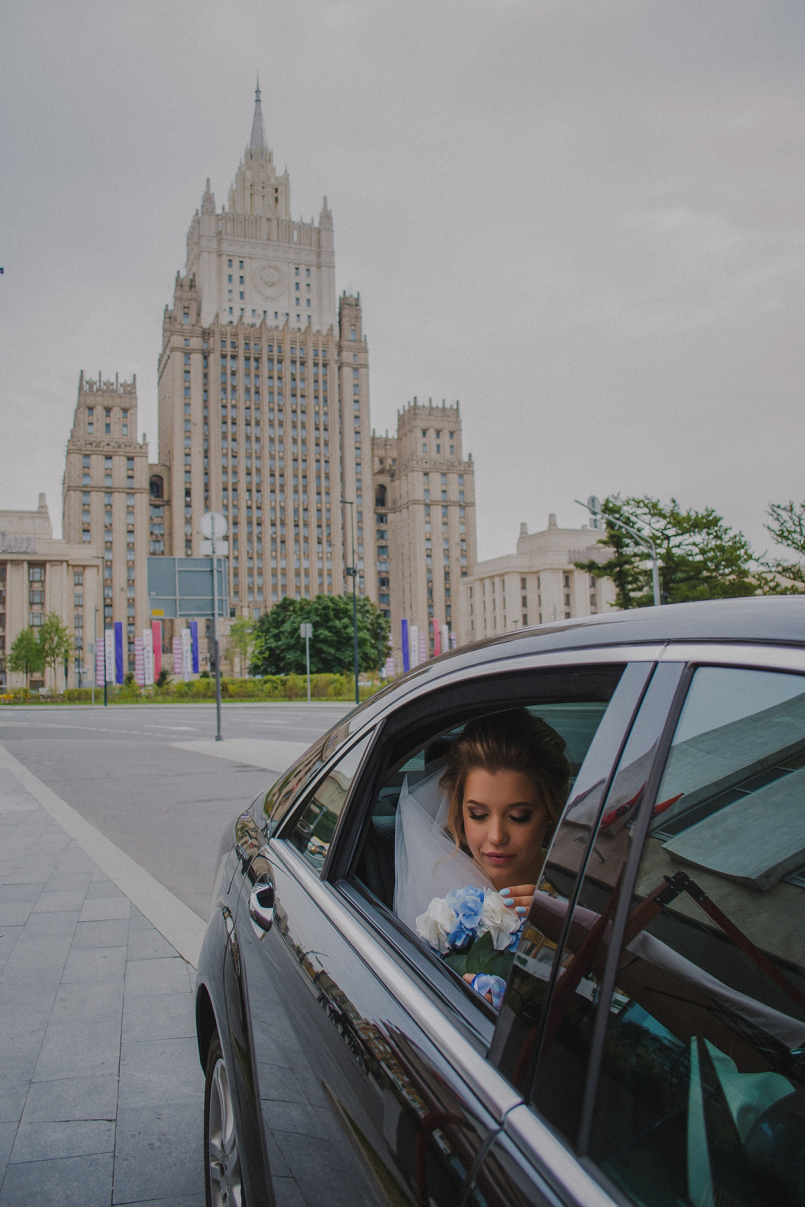 Love.txt: В плену прикосновений. Свадебный и семейный фотограф в Москве Сажина Кристина КиМ. Свадебный оператор в Москве Сажин Максим