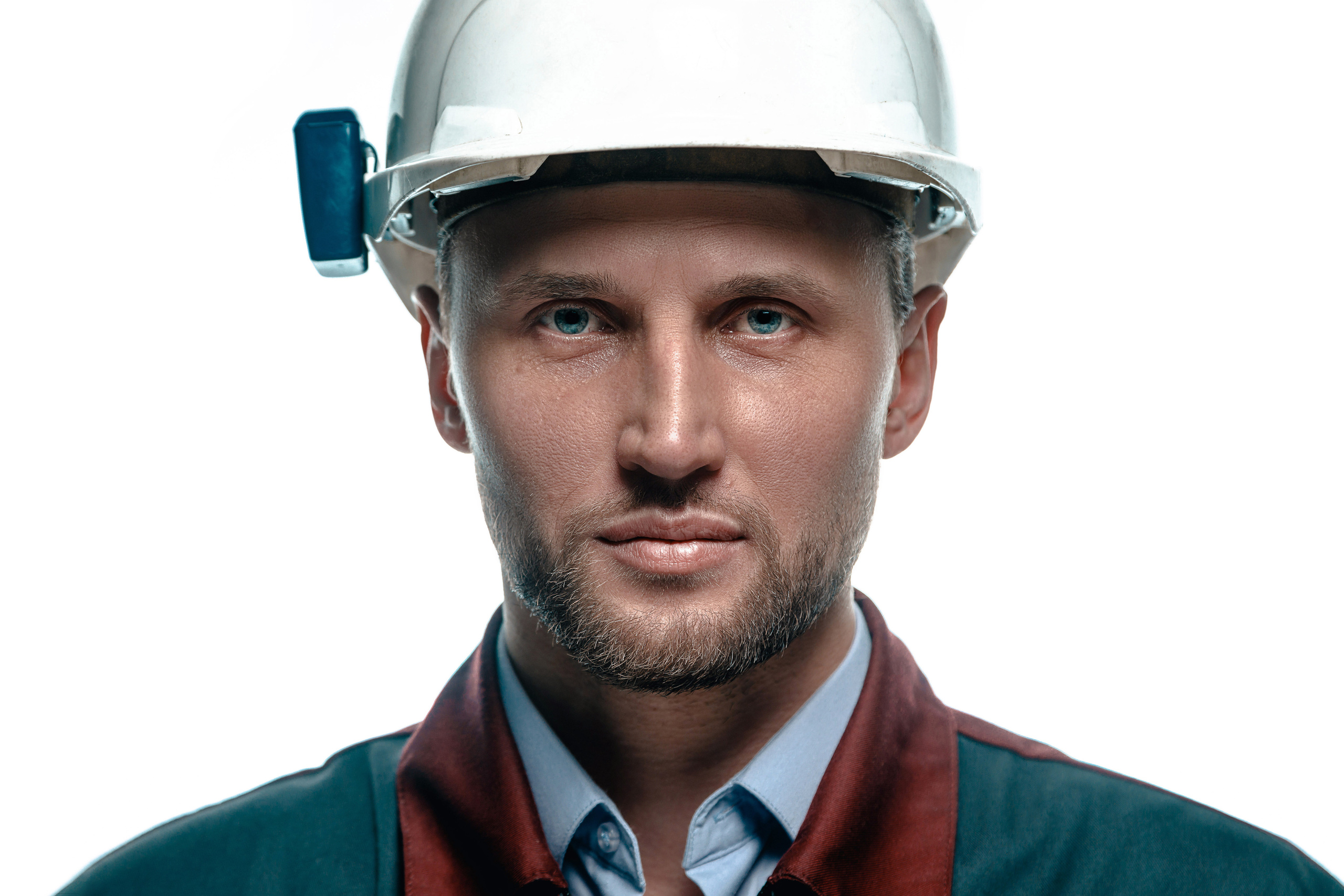 Фотосъемка сотрудников предприятия на белом фоне, Екатеринбург