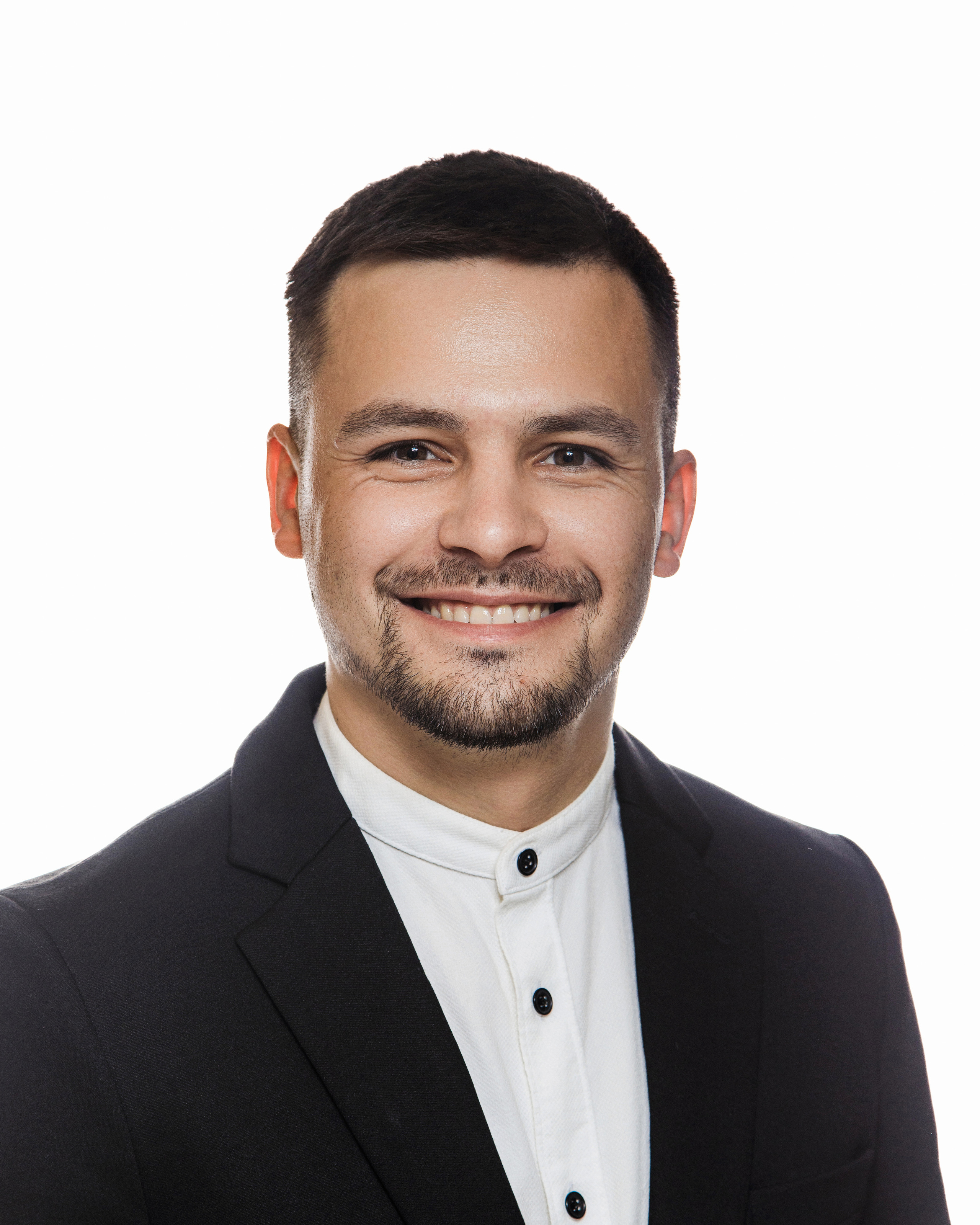 Портреты на белом фоне. Фотограф Виталий Хайлов, Екатеринбург