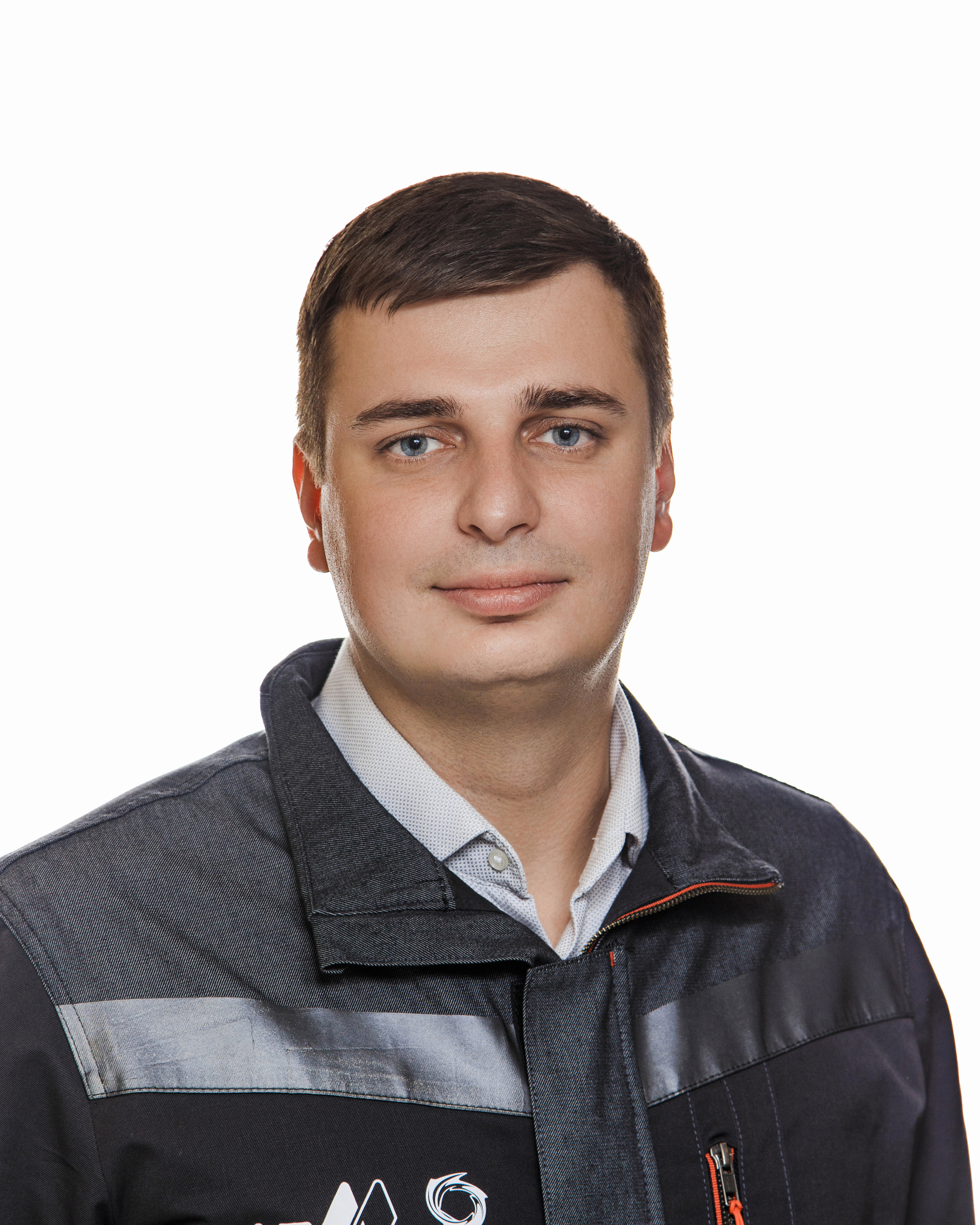 Портреты на белом фоне. Фотограф Виталий Хайлов, Екатеринбург