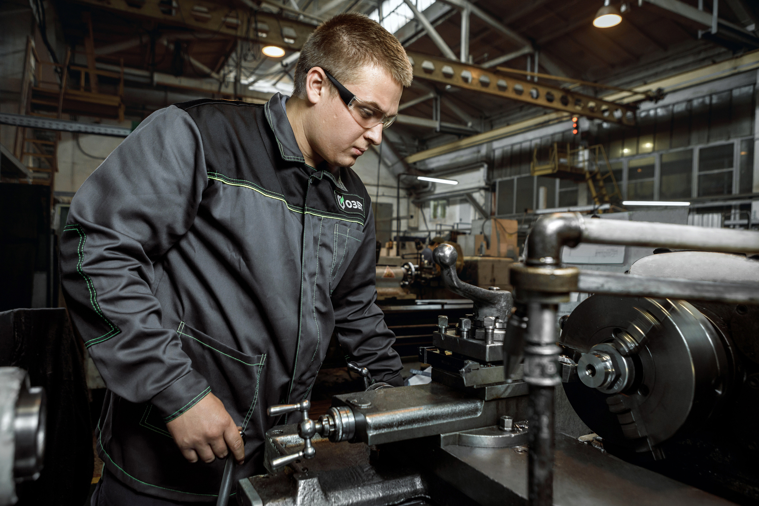 Фотосъёмка в цехе ОЗБТ им. Воровского. Фотограф Виталий Хайлов, Екатеринбург