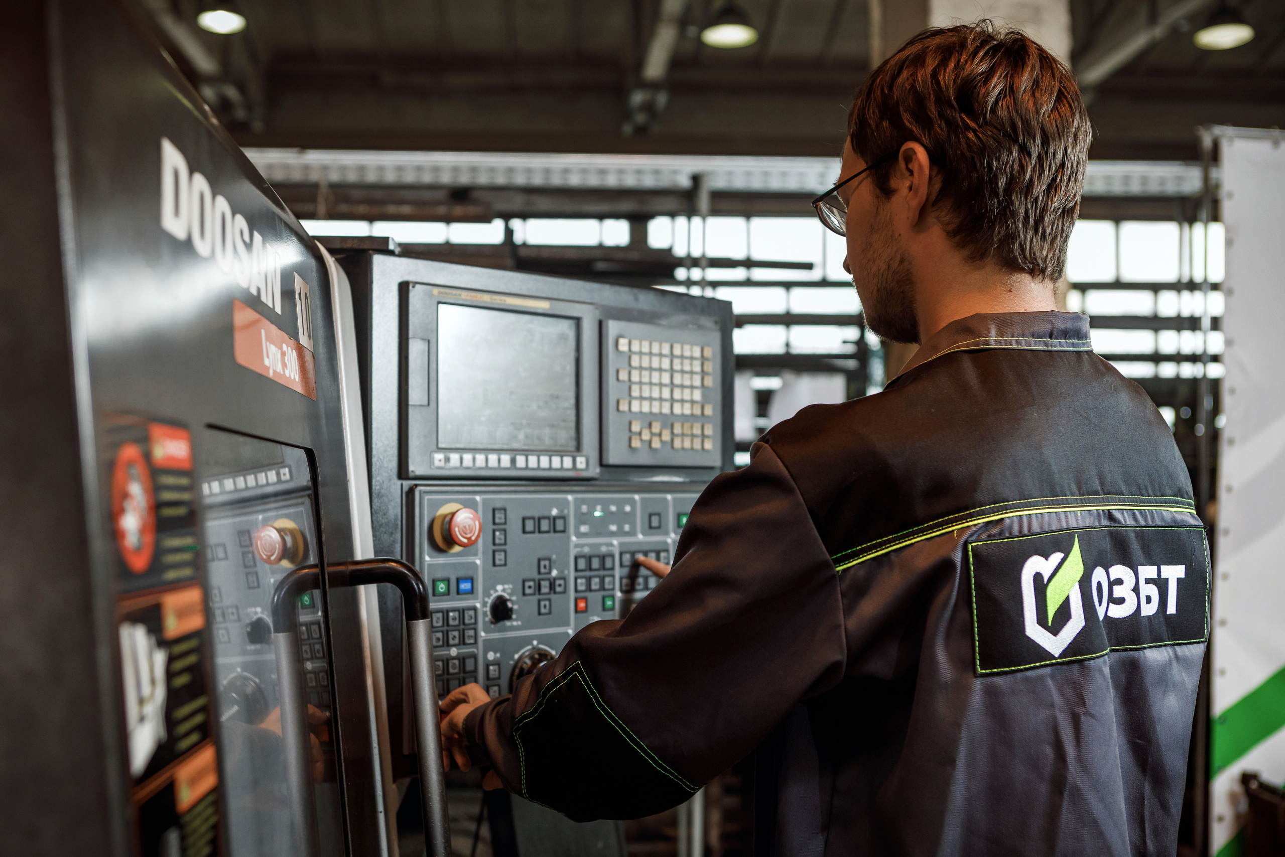 Фотосъёмка в цехе ОЗБТ им. Воровского. Фотограф Виталий Хайлов, Екатеринбург