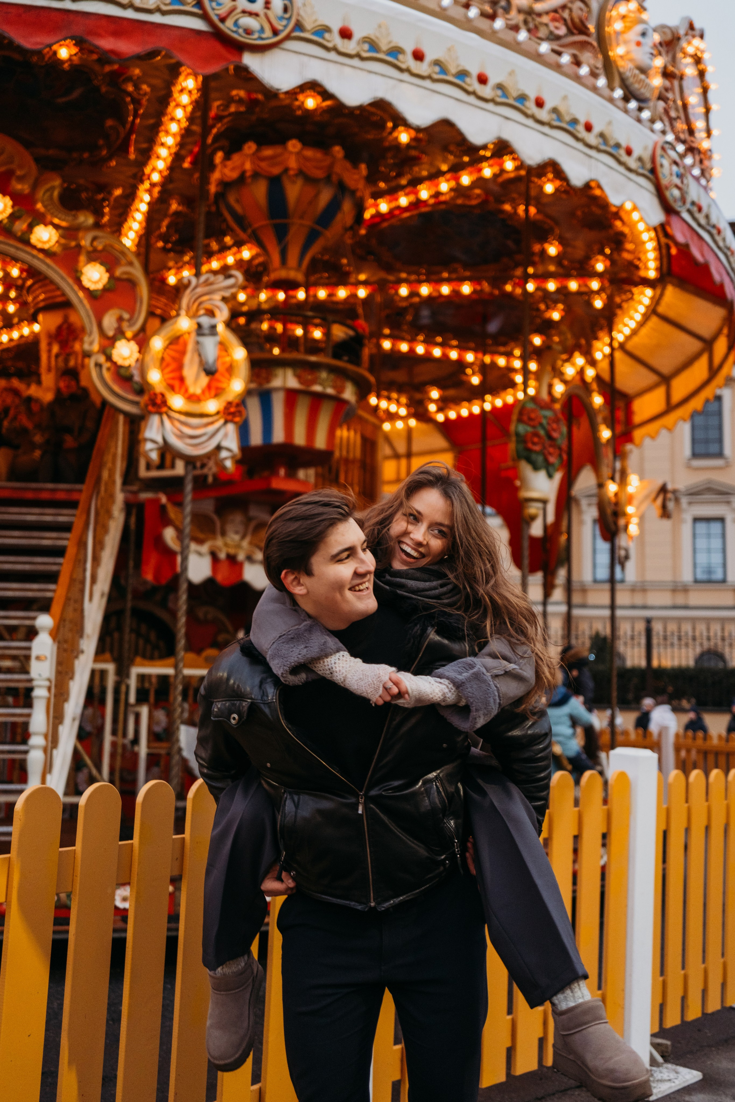 Аня и Даня: новогодняя прогулка. Семейный и детский фотограф в Санкт-Петербурге