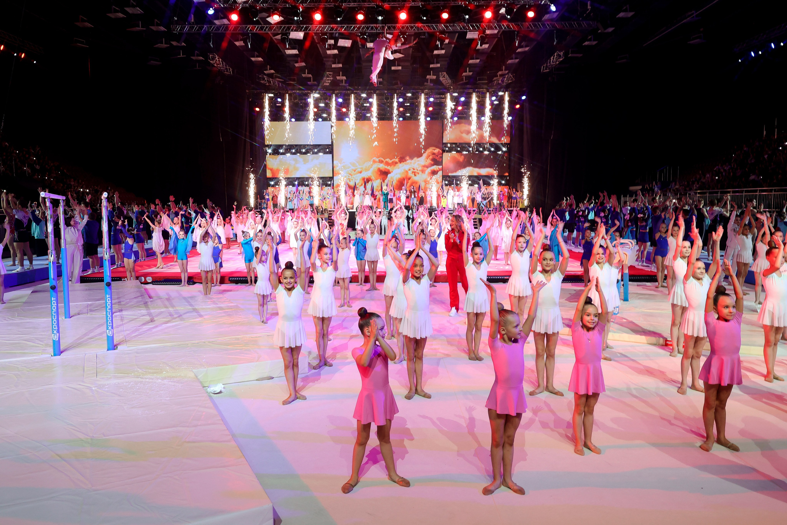 «Дуэль» Шоу Светланы Хоркиной 07.04.2024. Спортивный и репортажный фотограф Антон Тереханов