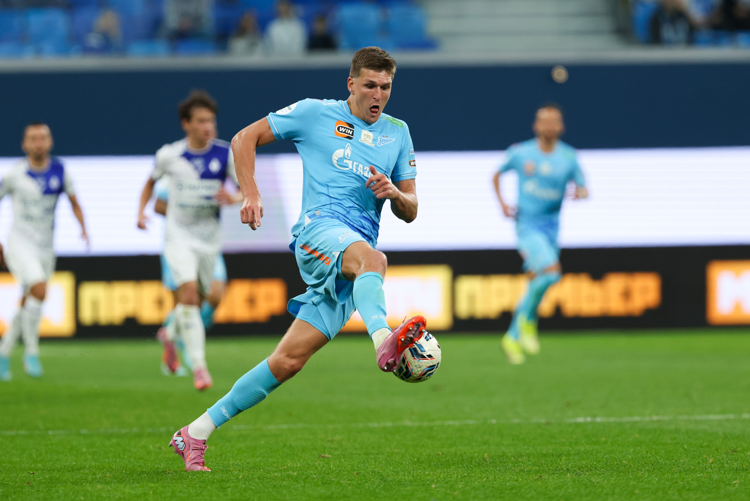 ФК «Зенит» — ФК «Динамо» Махачкала 23.08.2025. Спортивный и репортажный фотограф Антон Тереханов