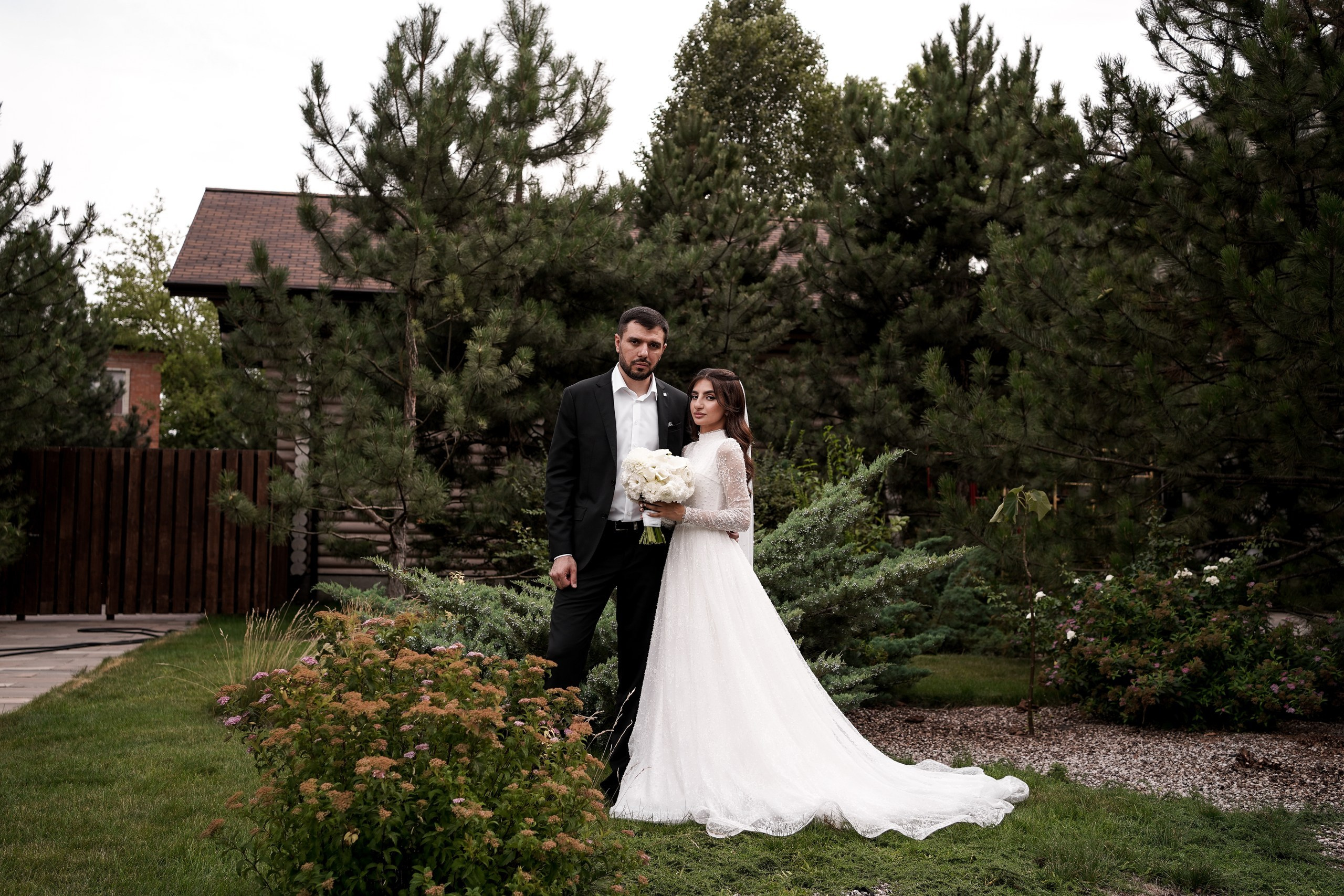 Свадебный фотограф в Ростове-на-Дону. Фотосессия в отеле Графский парк. Абдул и Фируза. Свадебный фотограф в Ростове-на-Дону. Таинство Крещения и Венчания, семейные фотосессии. Алёна Чёботова