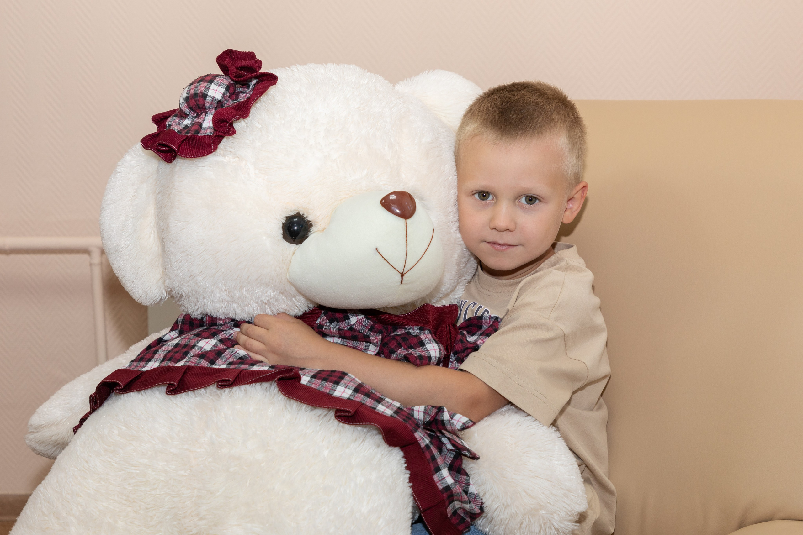 Выписка из роддома. Свадебный, семейный, школьный Фотограф и видеограф Худаноговы Александр и Ирина г. Зеленогорск, Красноярск