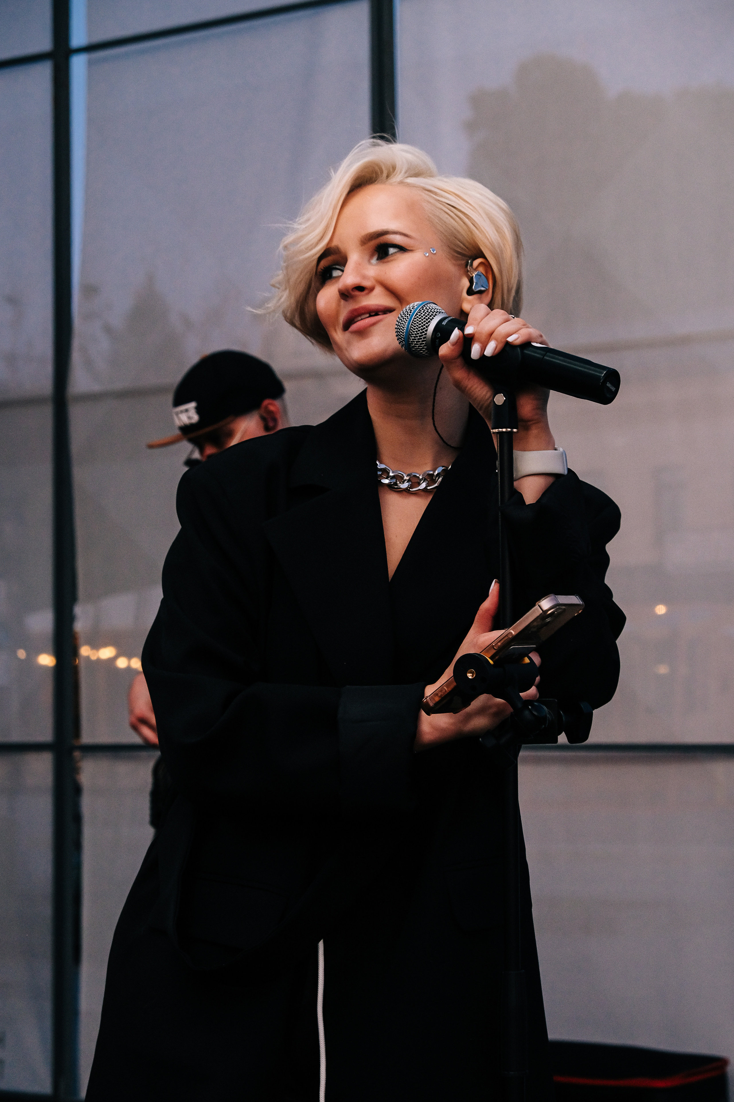 Концерт. Фотограф и видеограф в Тюмени Анна Жагорина, ваши фото еще не отдавали так быстро!