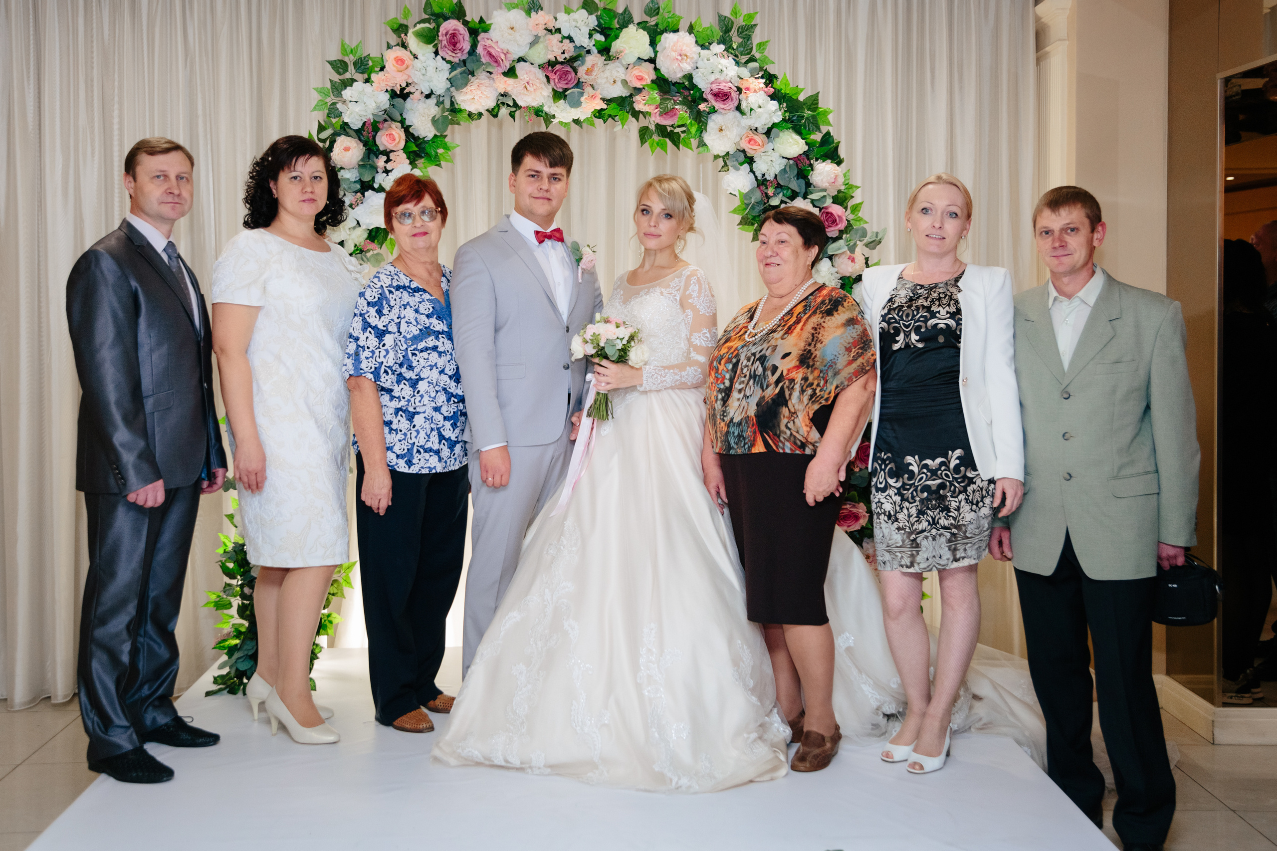 Свадебная фотосессия Анны и Антона в г. Екатеринбург. Свадебный и семейный фотограф Ксения Шекк Екатеринбург