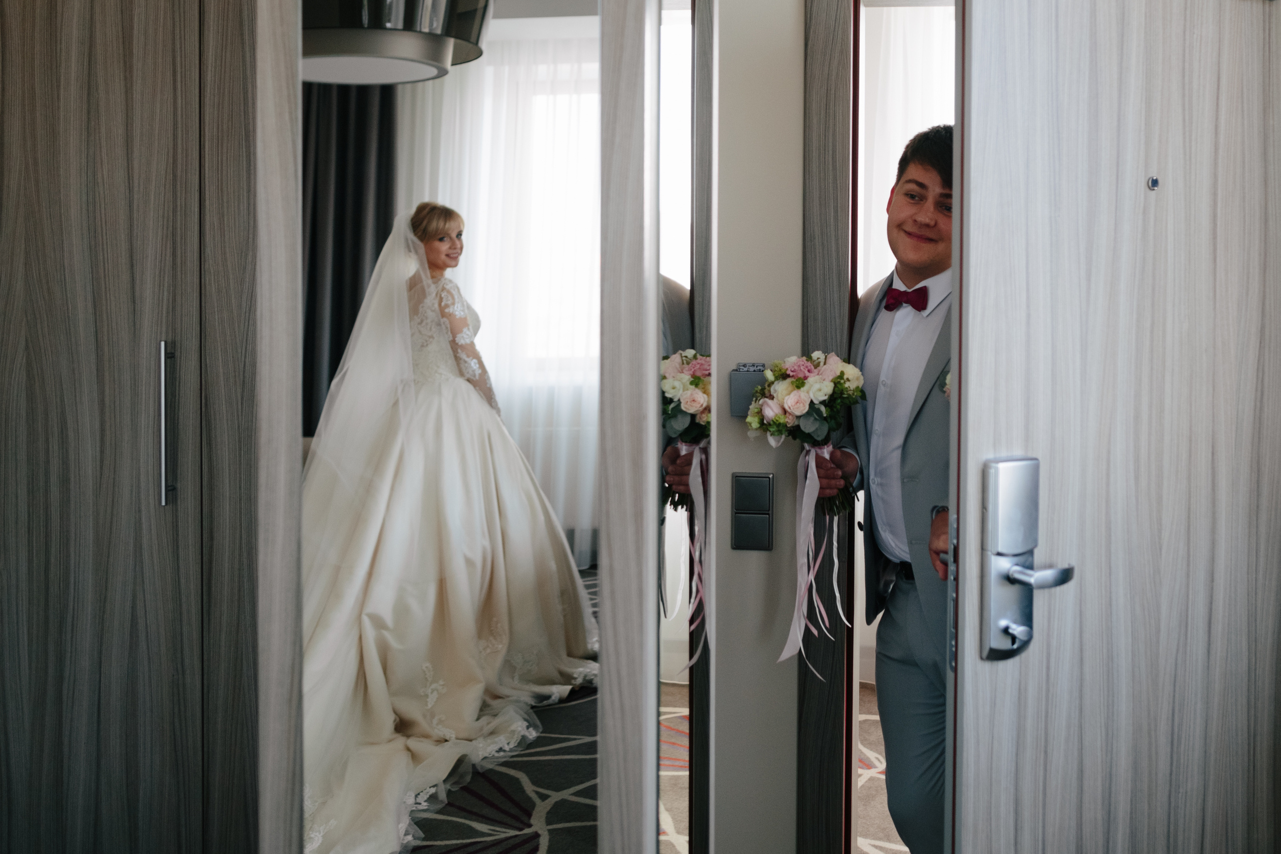 Свадебная фотосессия Анны и Антона в г. Екатеринбург. Свадебный и семейный фотограф Ксения Шекк Екатеринбург