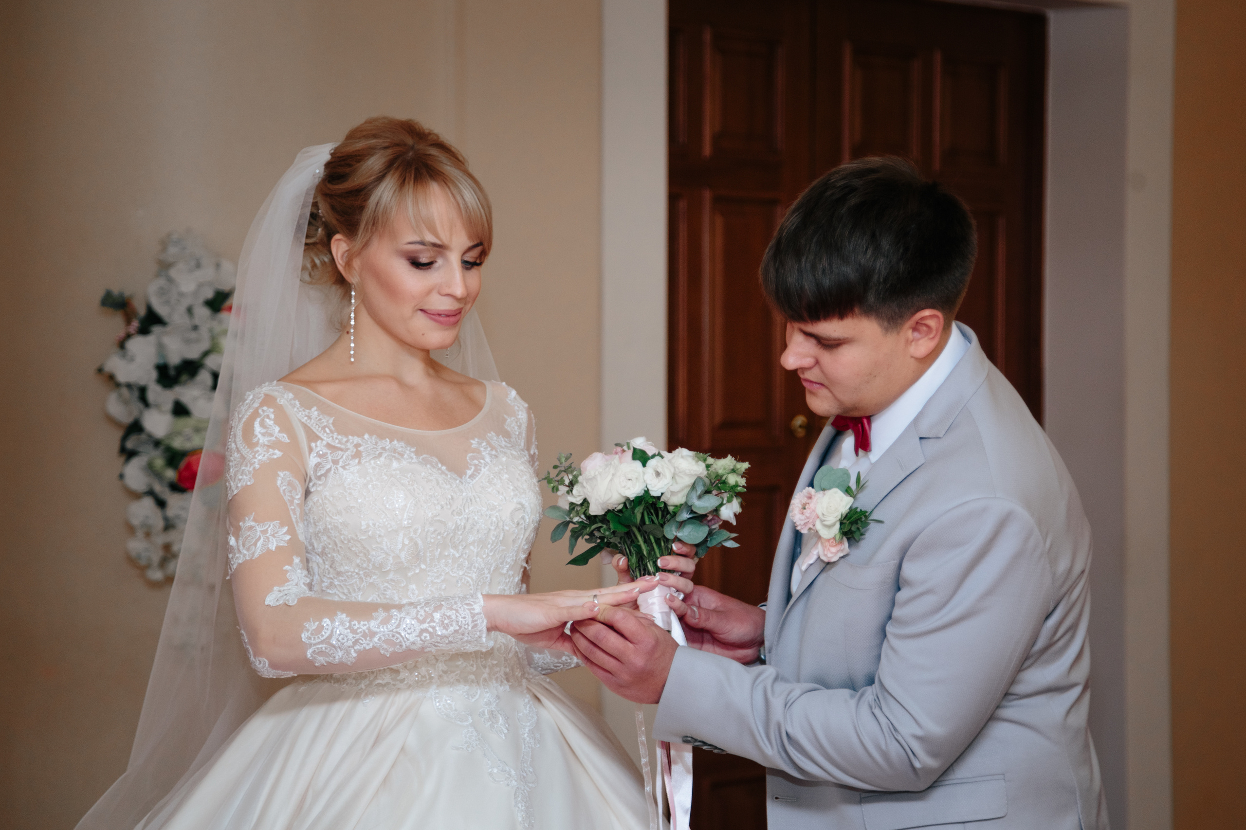 Свадебная фотосессия Анны и Антона в г. Екатеринбург. Свадебный и семейный фотограф Ксения Шекк Екатеринбург